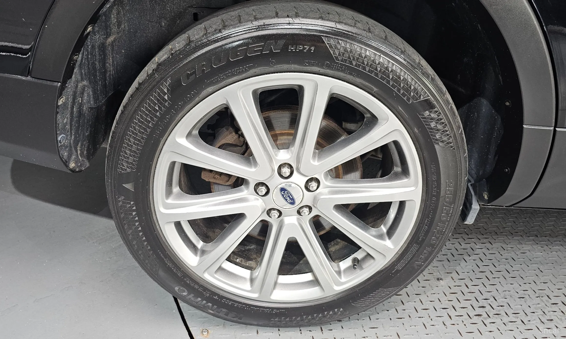 Ford Explorer превью 5