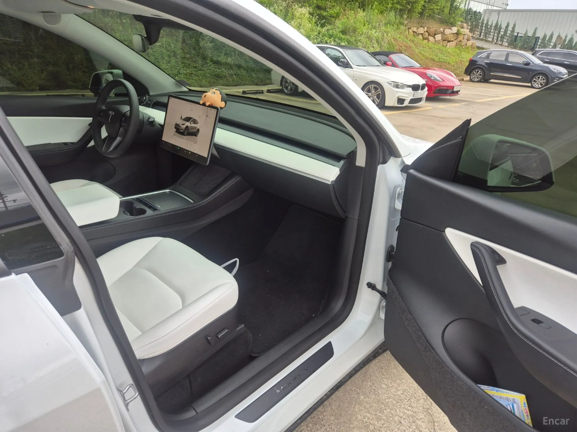 Tesla Model Y превью 11