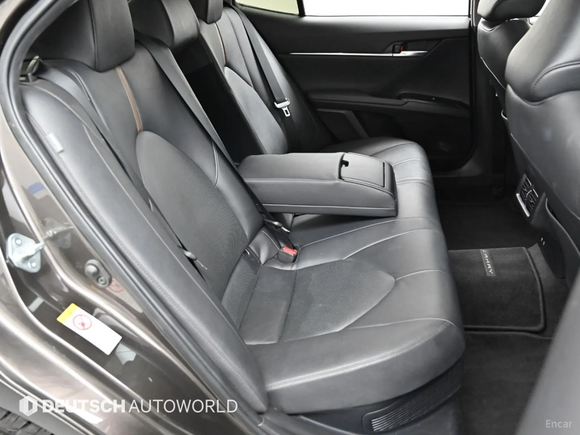 Toyota Camry (XV70) превью 12