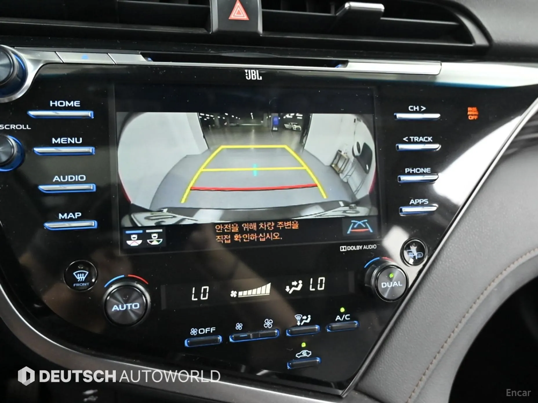 Toyota Camry (XV70) превью 15