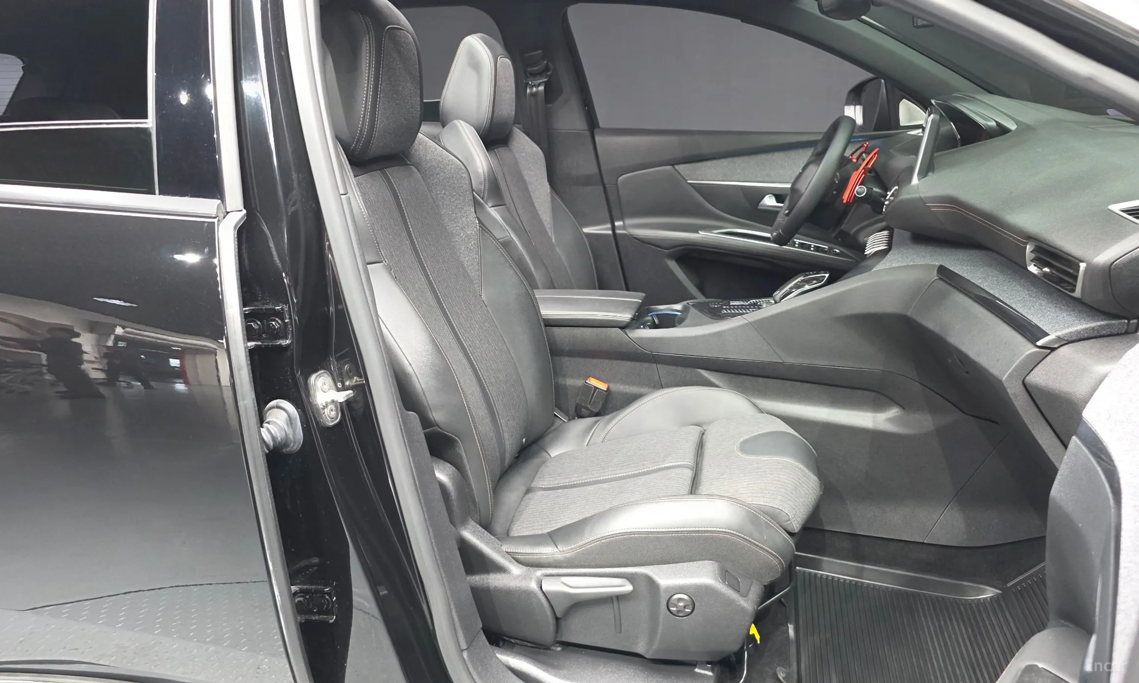 Peugeot 3008 2nd generation превью 11