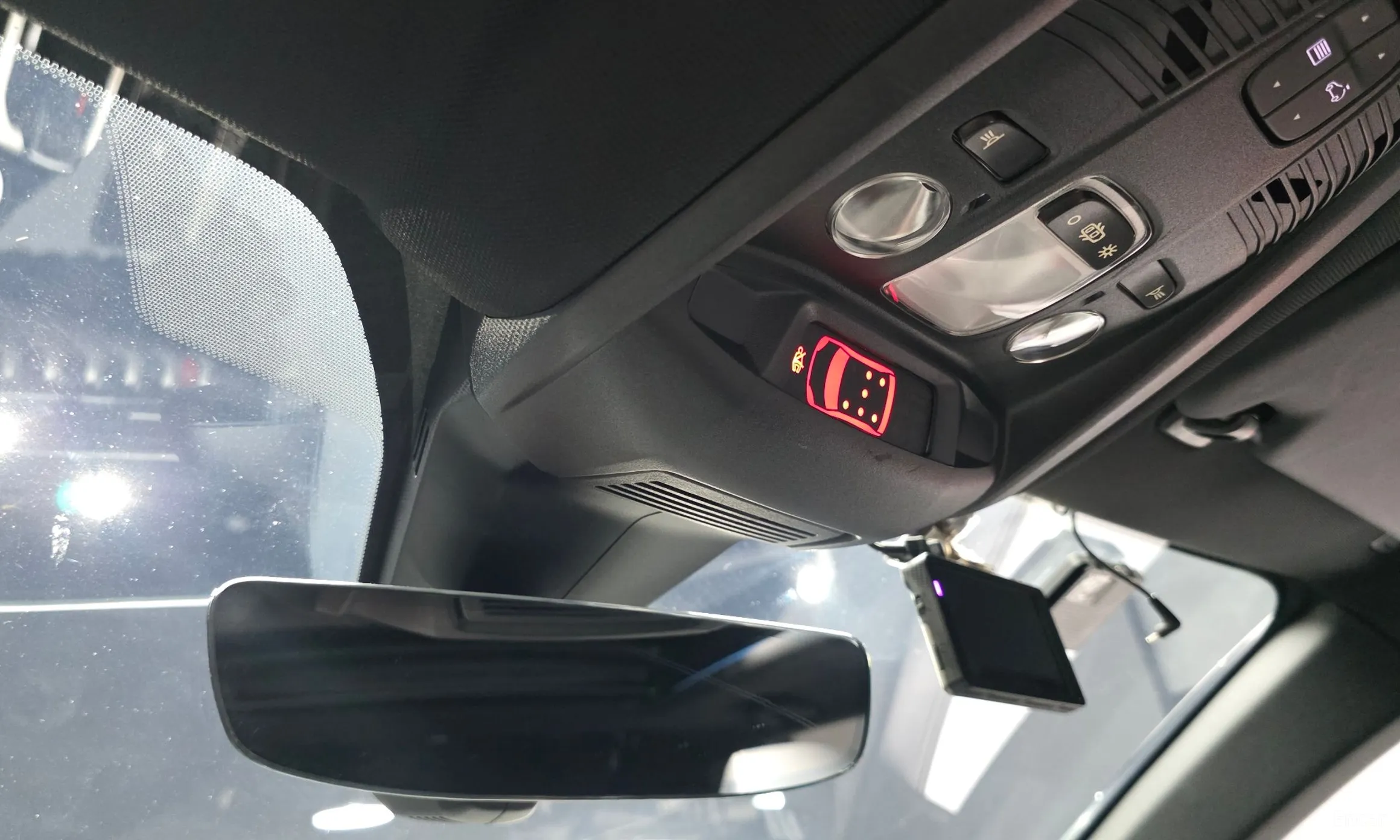 Peugeot 5008 2nd generation превью 17