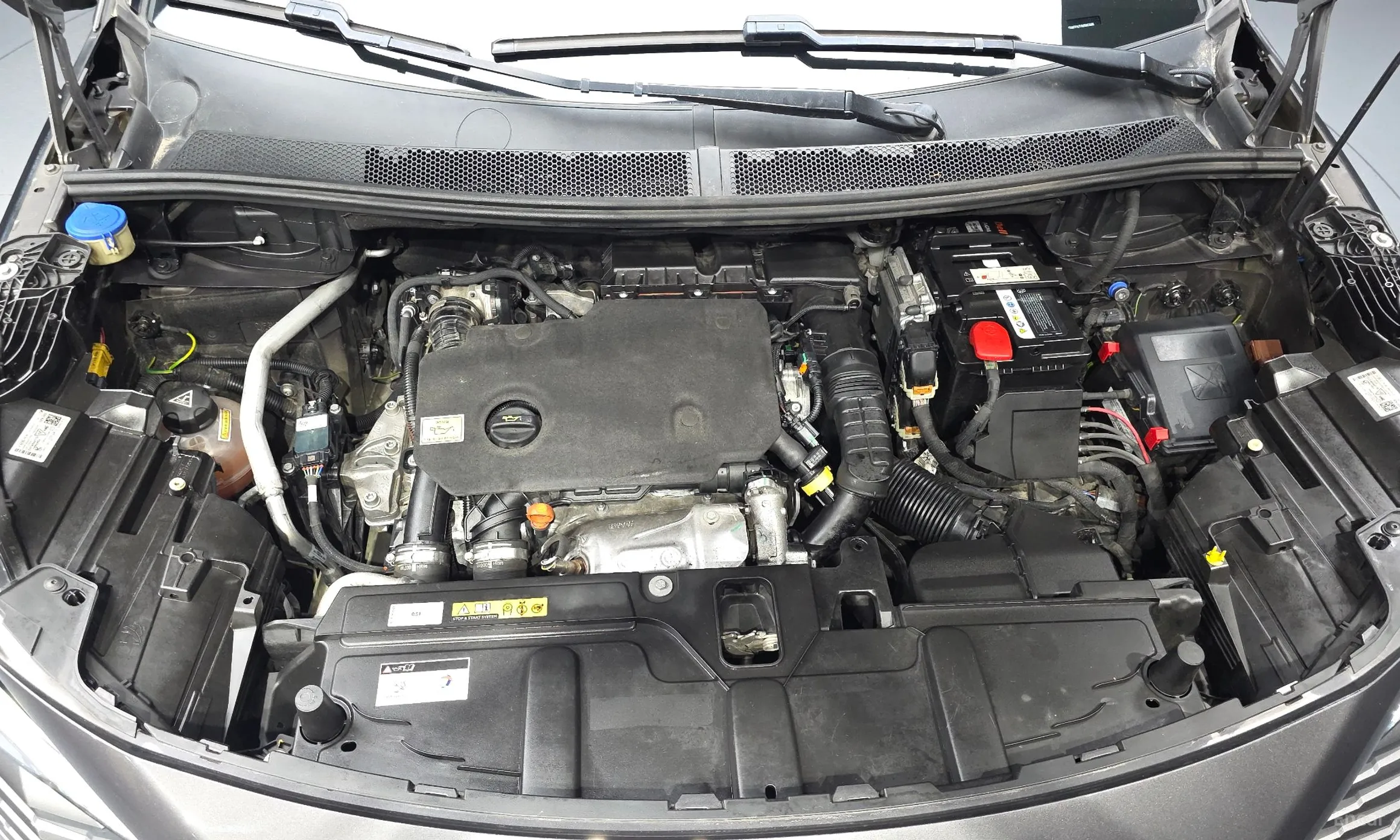Peugeot 5008 2nd generation превью 6