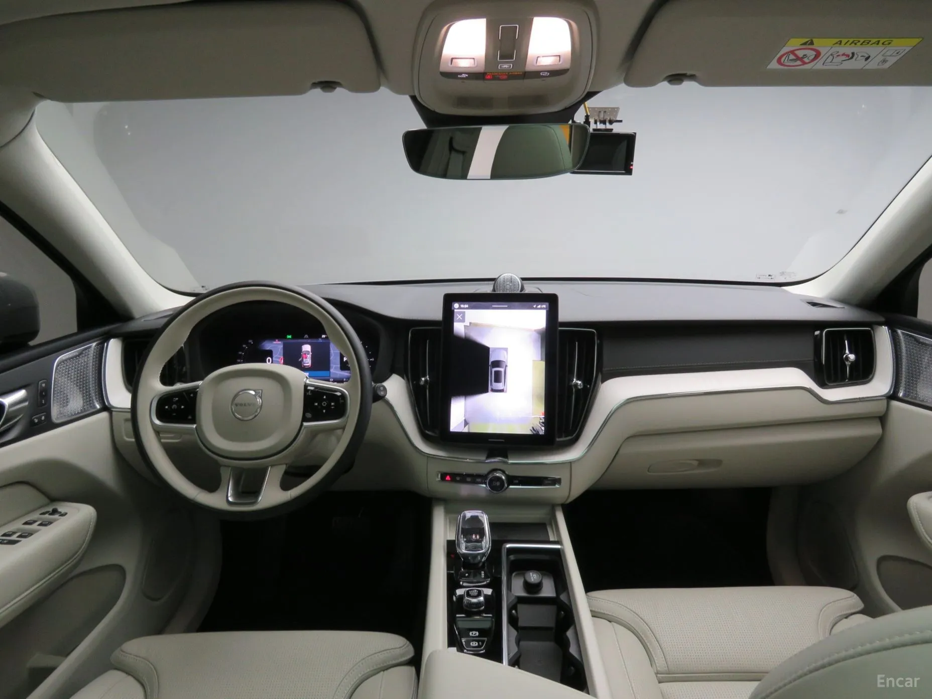 Volvo XC60 Gen 2 превью 10