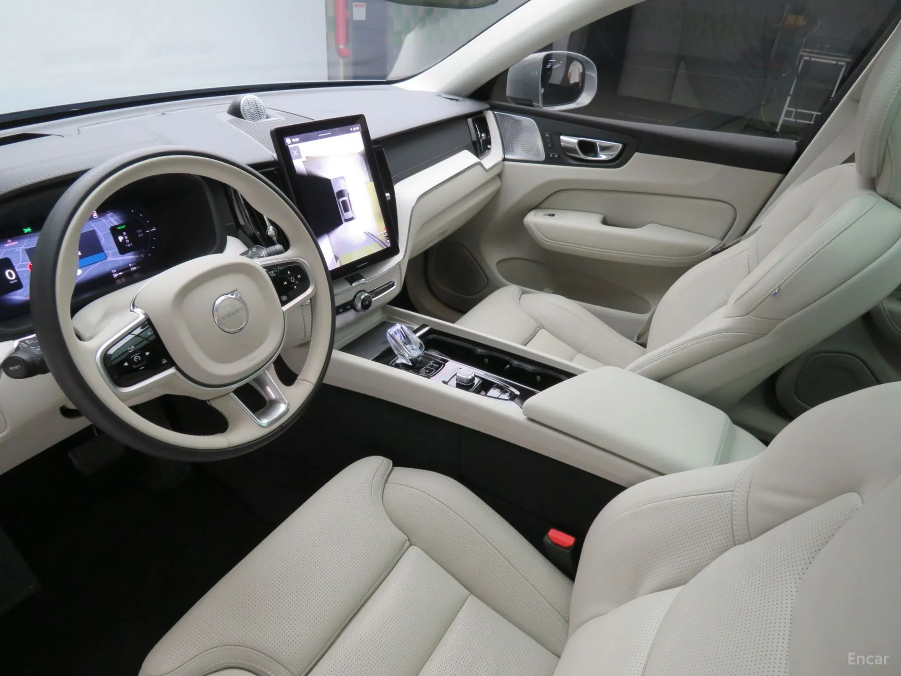 Volvo XC60 Gen 2 превью 18