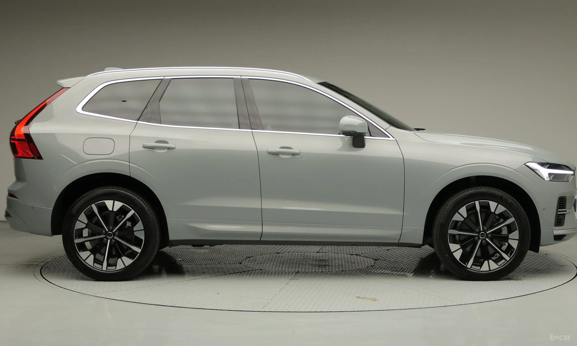 Volvo XC60 Gen 2 превью 3