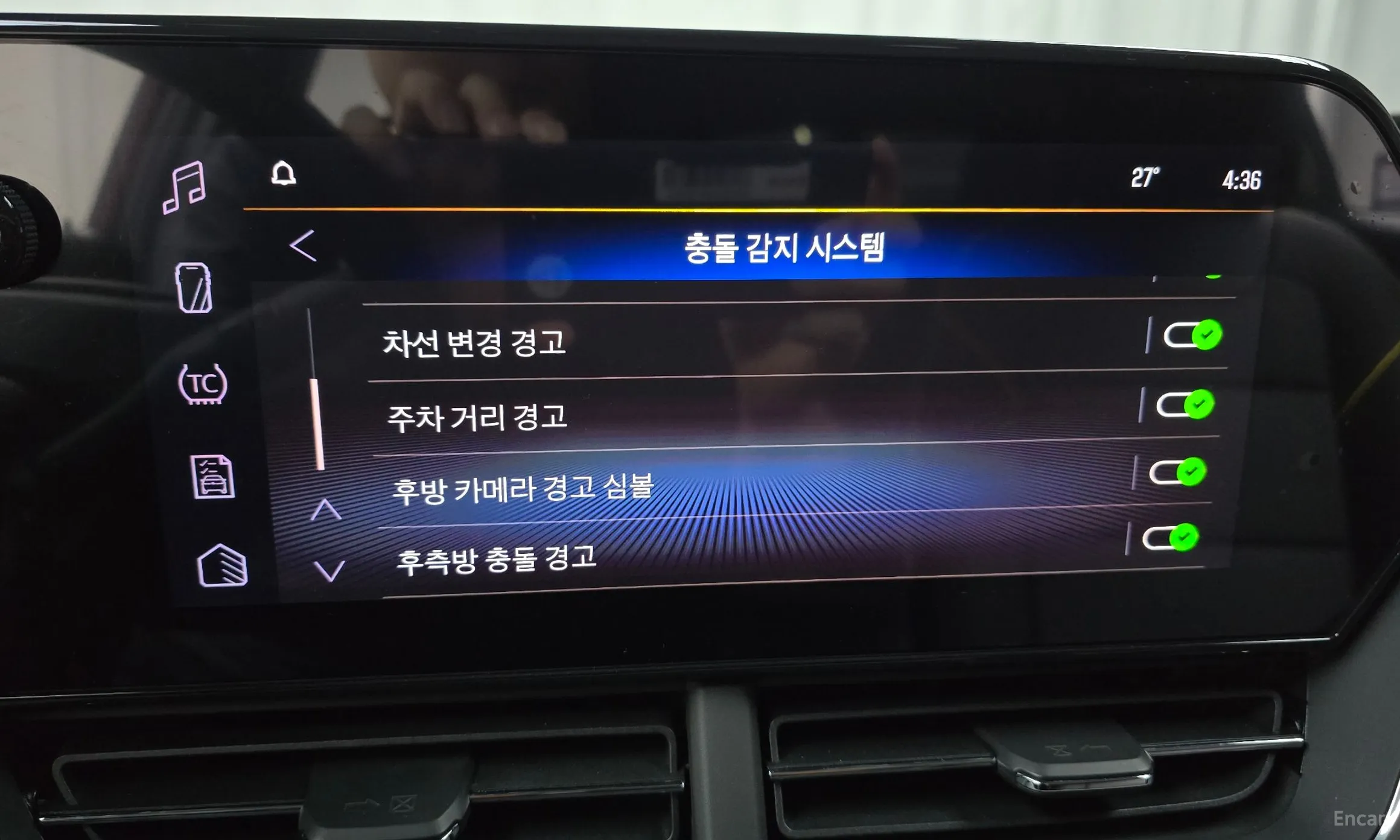Chevrolet (GM Daewoo) Trax Crossover превью 16