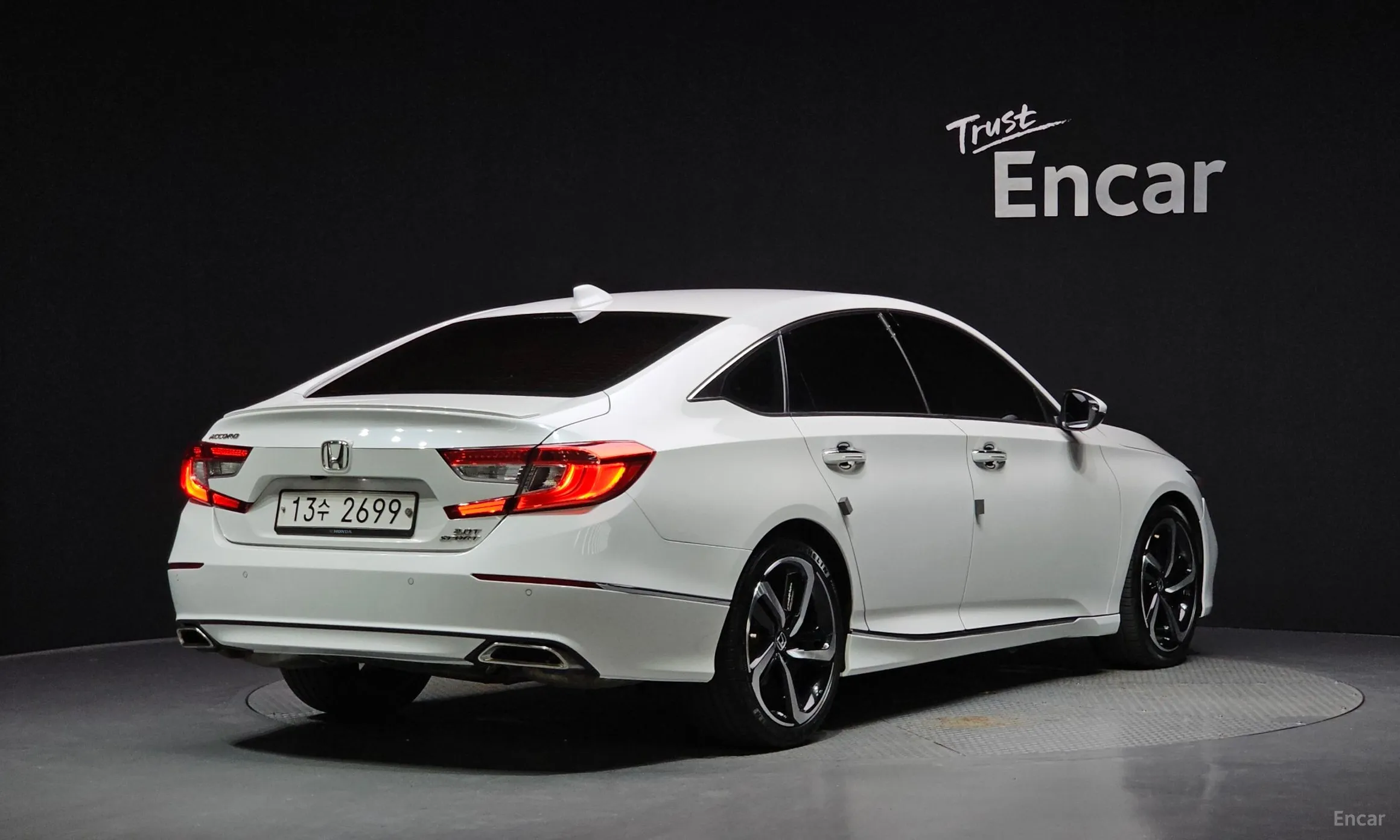 Honda Accord 10th Generation