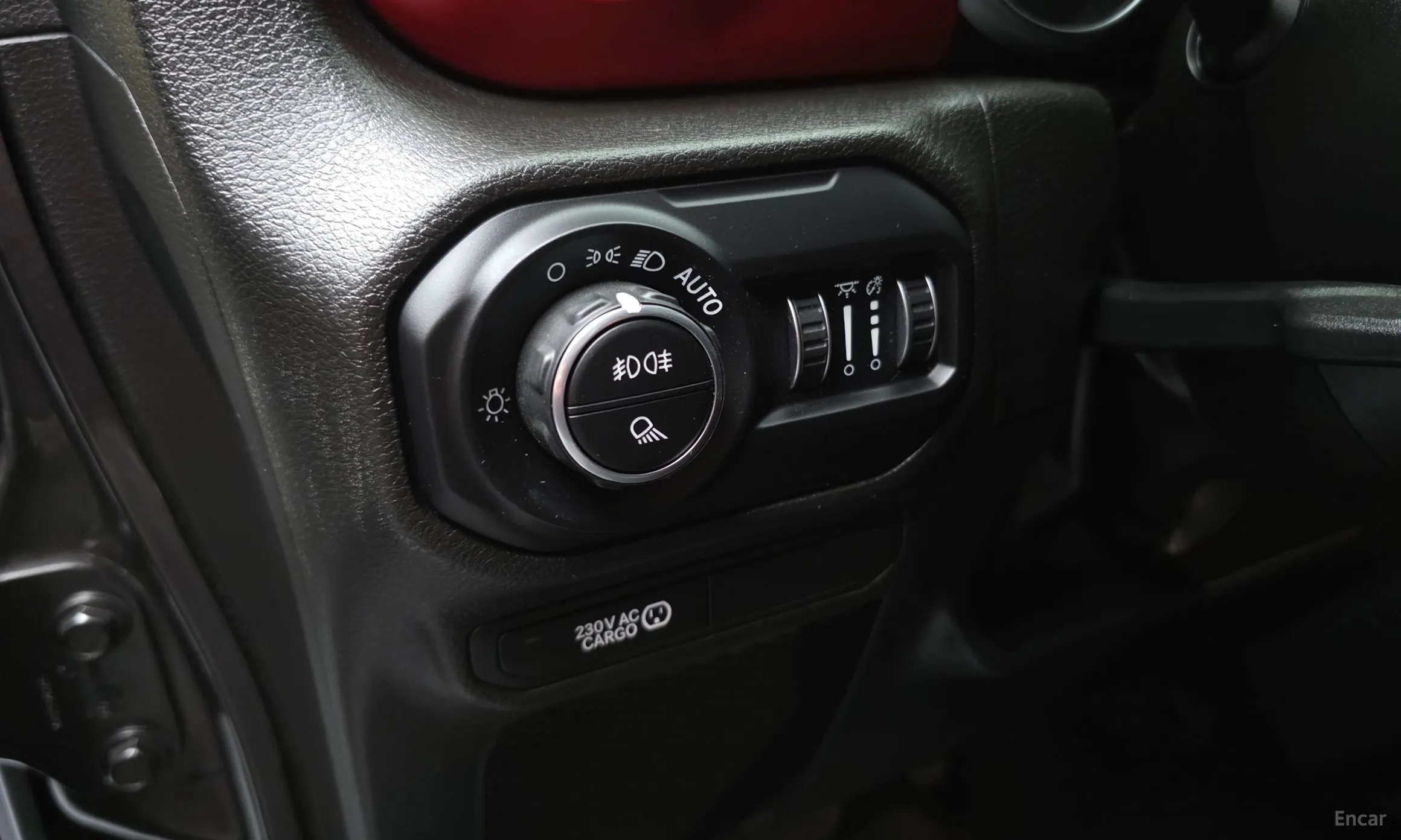 Jeep Gladiator (JT) превью 20