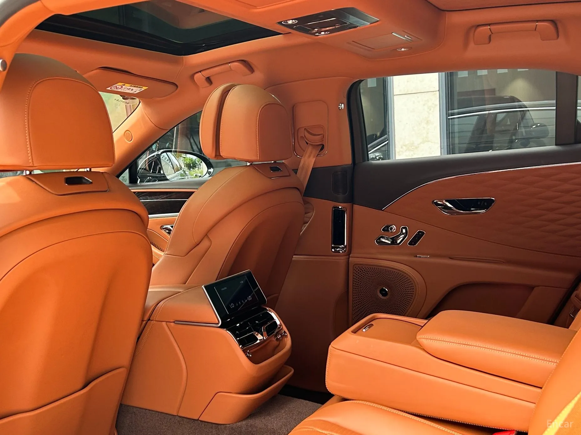 Bentley Flying Spur 3rd Generation превью 13