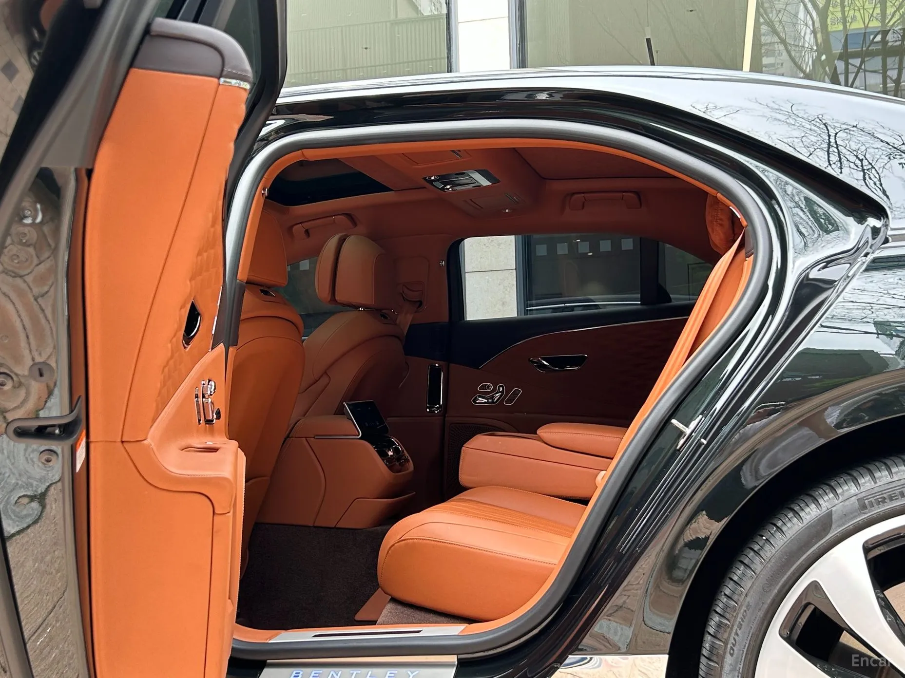Bentley Flying Spur 3rd Generation превью 17