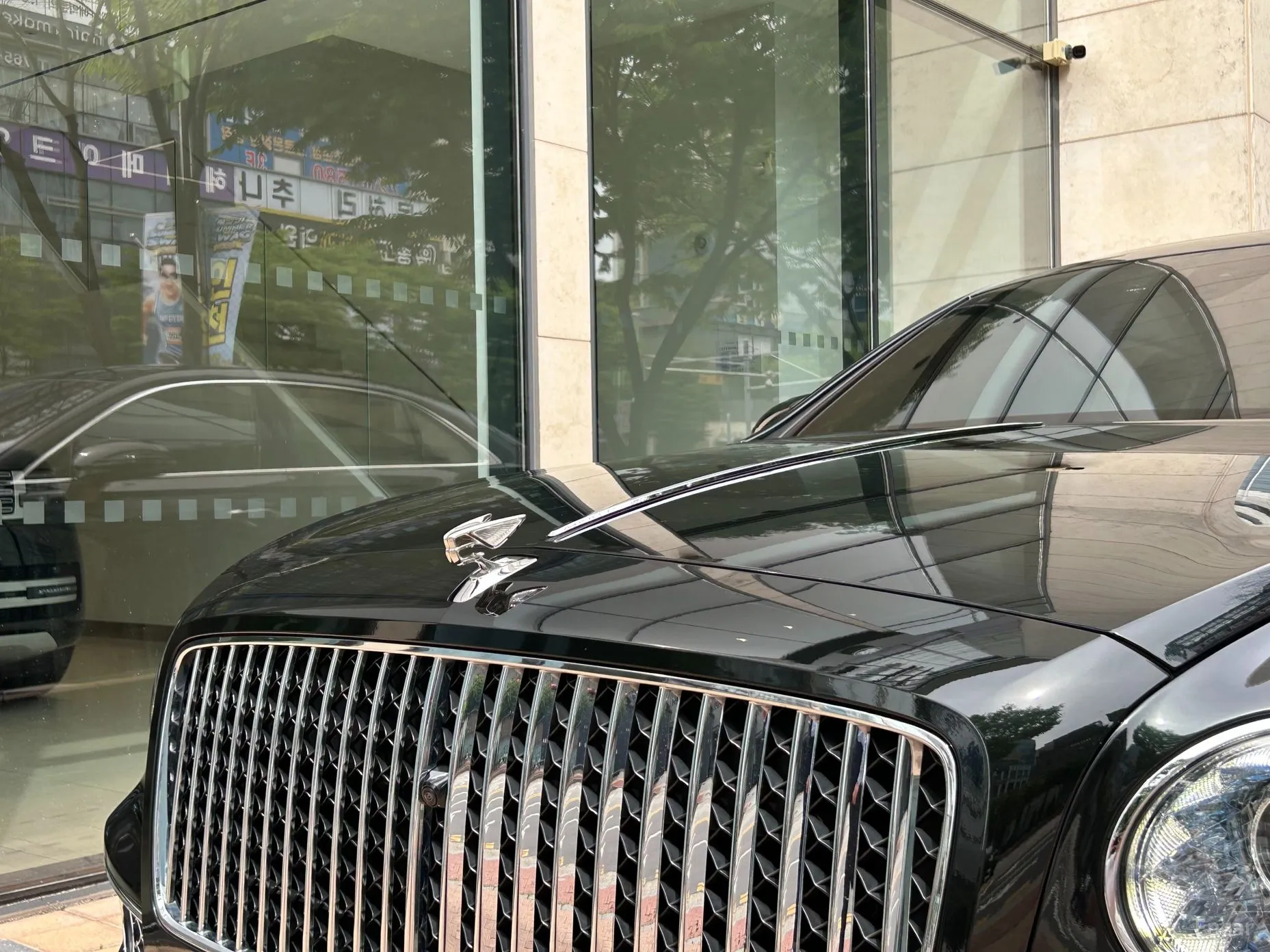 Bentley Flying Spur 3rd Generation превью 3