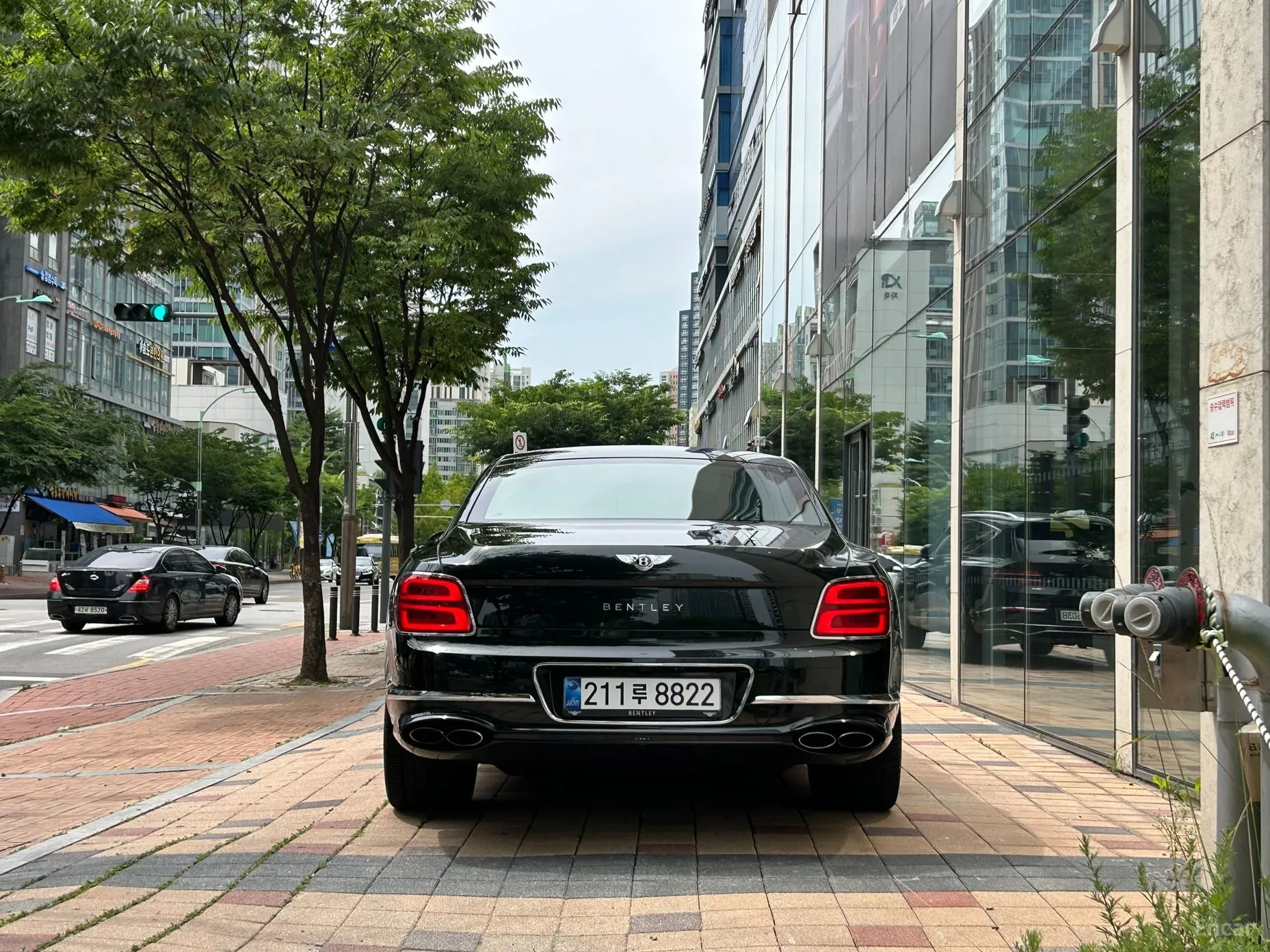 Bentley Flying Spur 3rd Generation превью 5