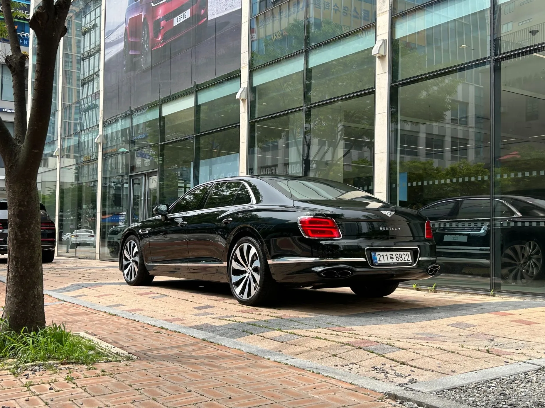 Bentley Flying Spur 3rd Generation превью 7