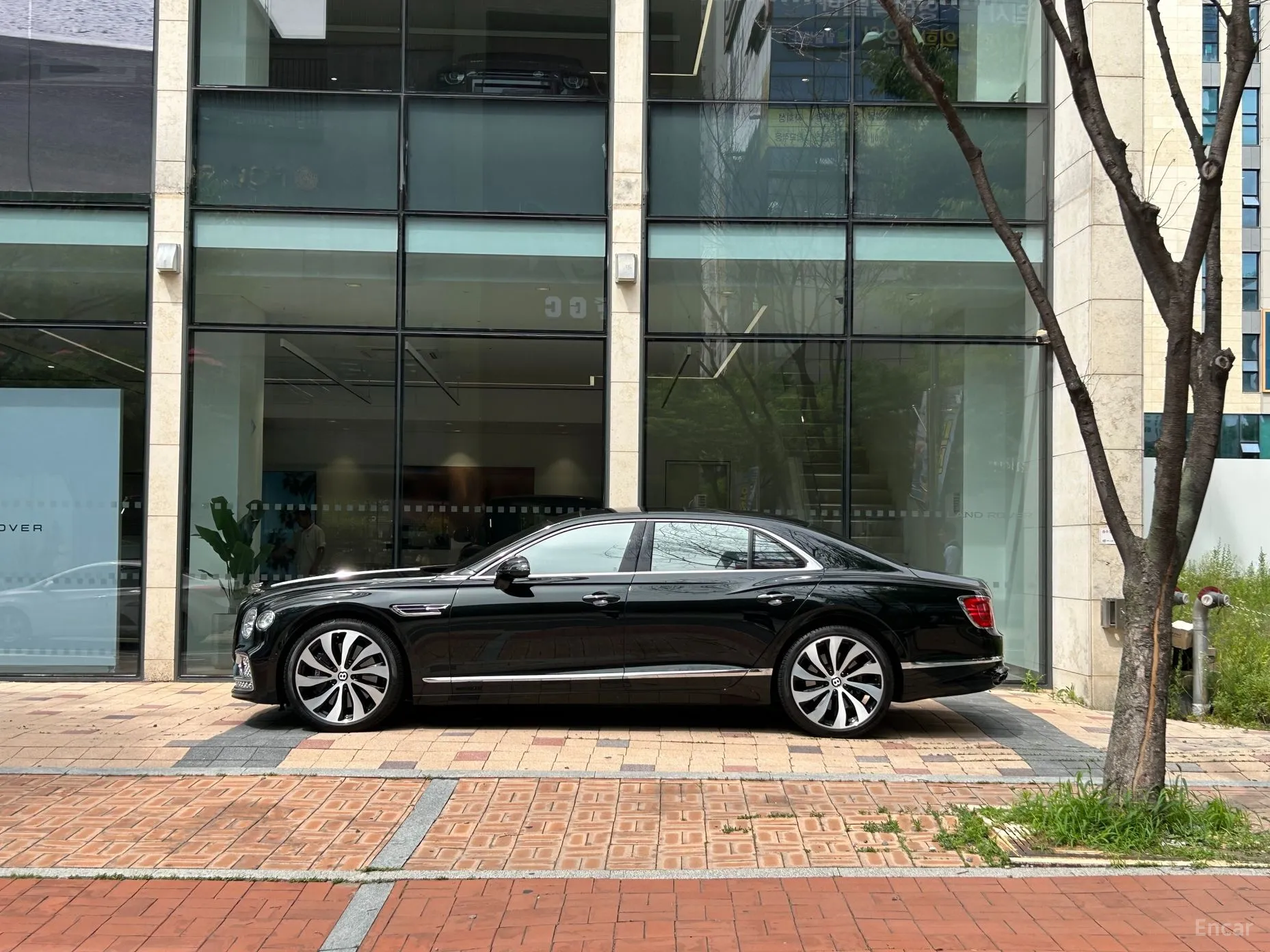 Bentley Flying Spur 3rd Generation превью 9