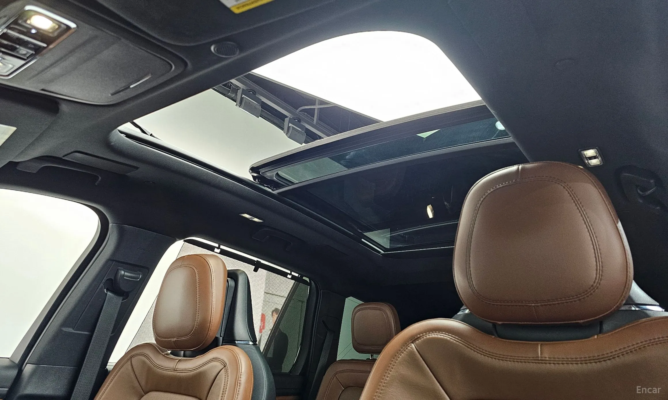 Lincoln Aviator 2nd Generation превью 19
