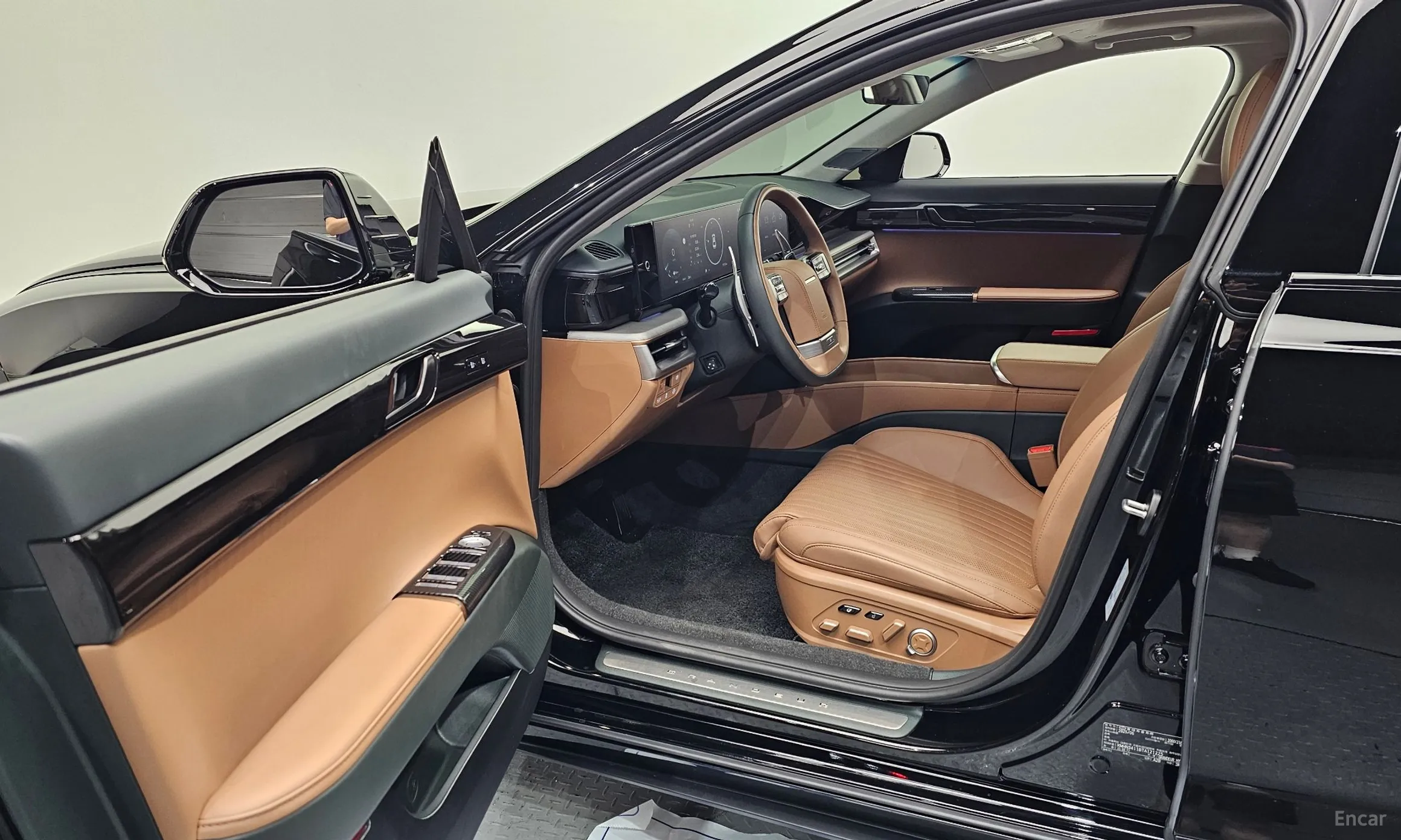Hyundai Grandeur Hybrid (GN7) превью 10