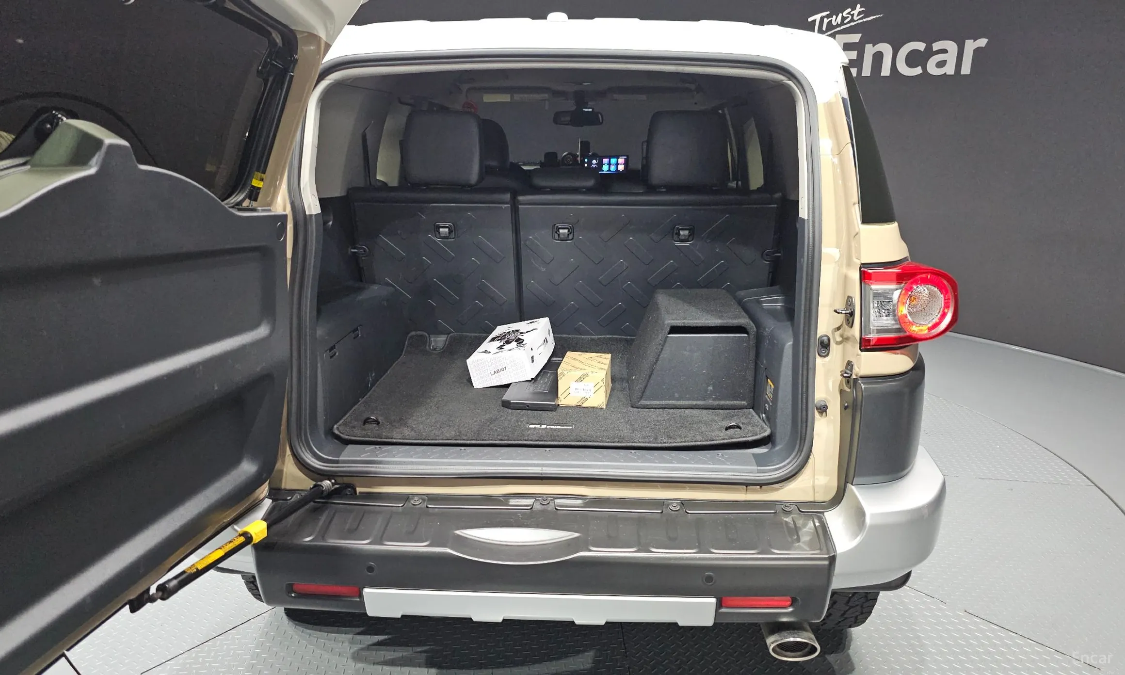 Toyota FJ Cruiser превью 20