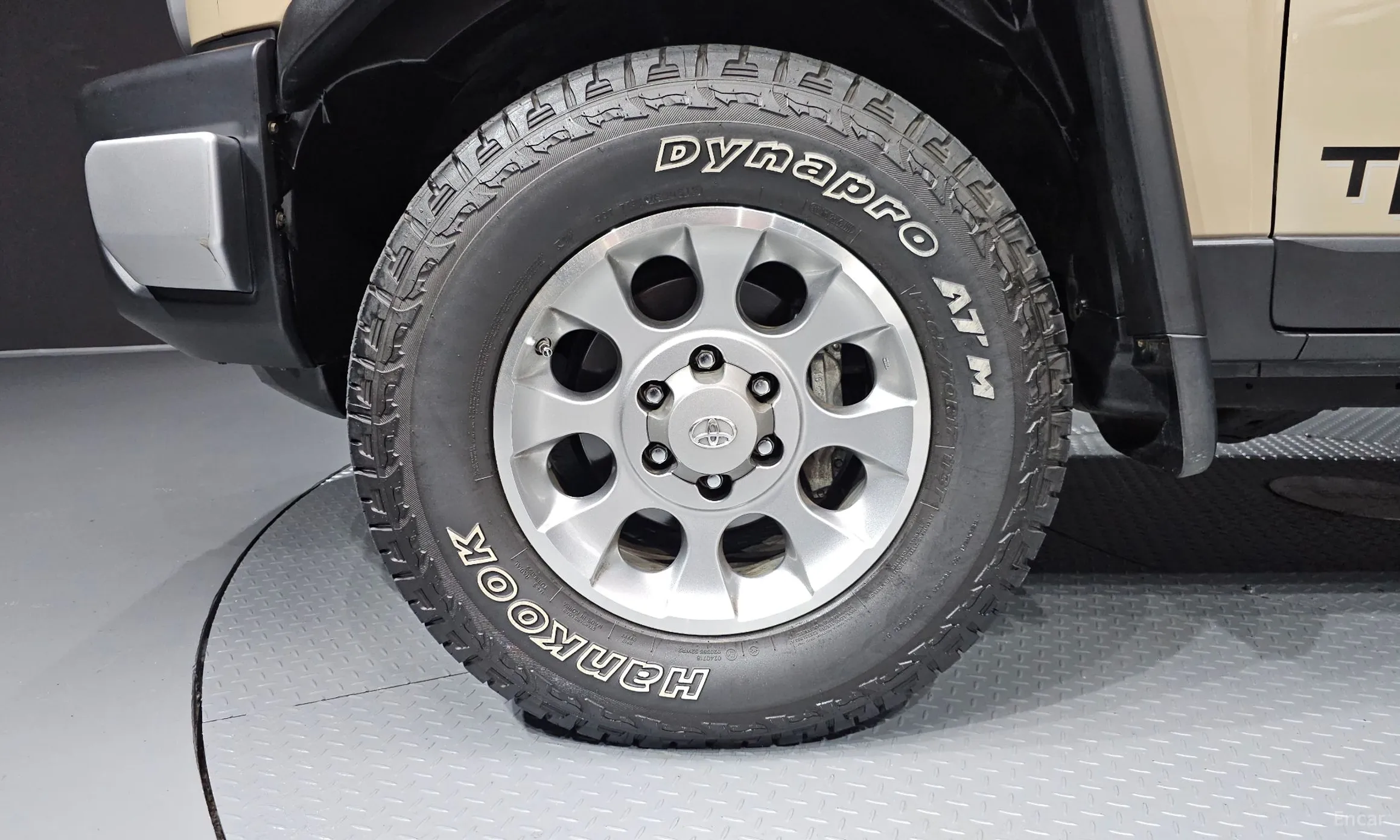 Toyota FJ Cruiser превью 5