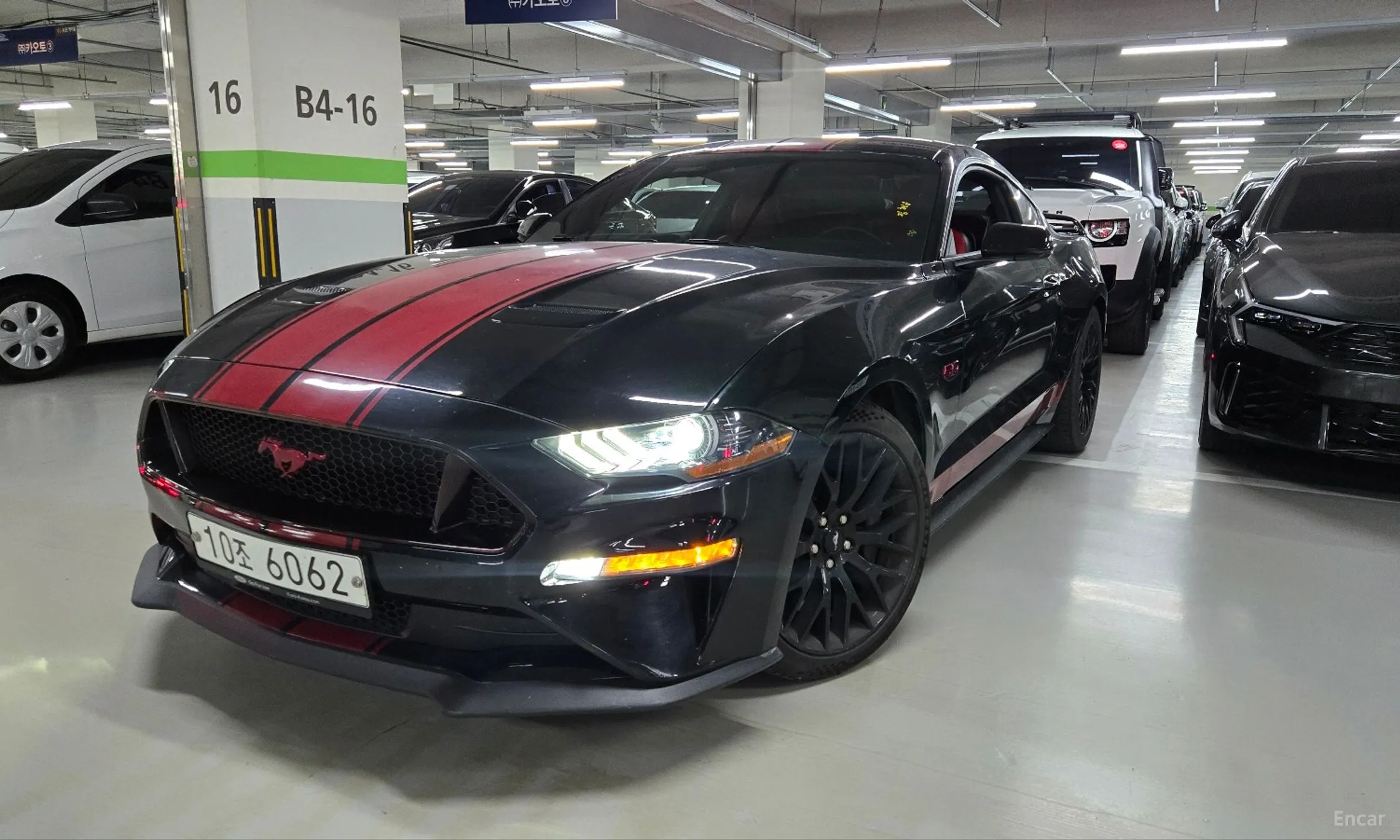 Ford Mustang превью 3
