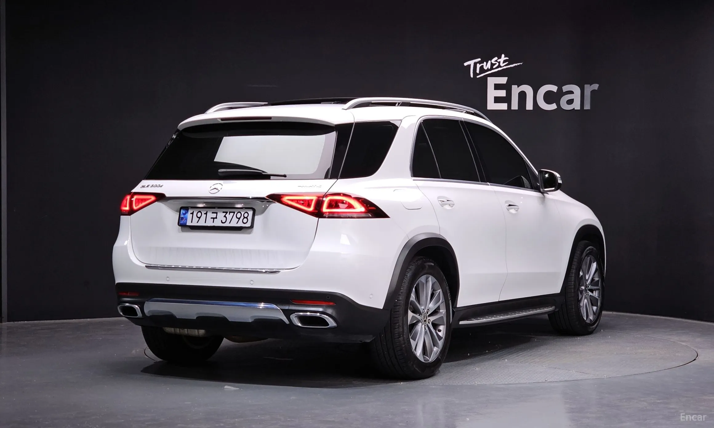 Mercedes Benz GLE-Class W167