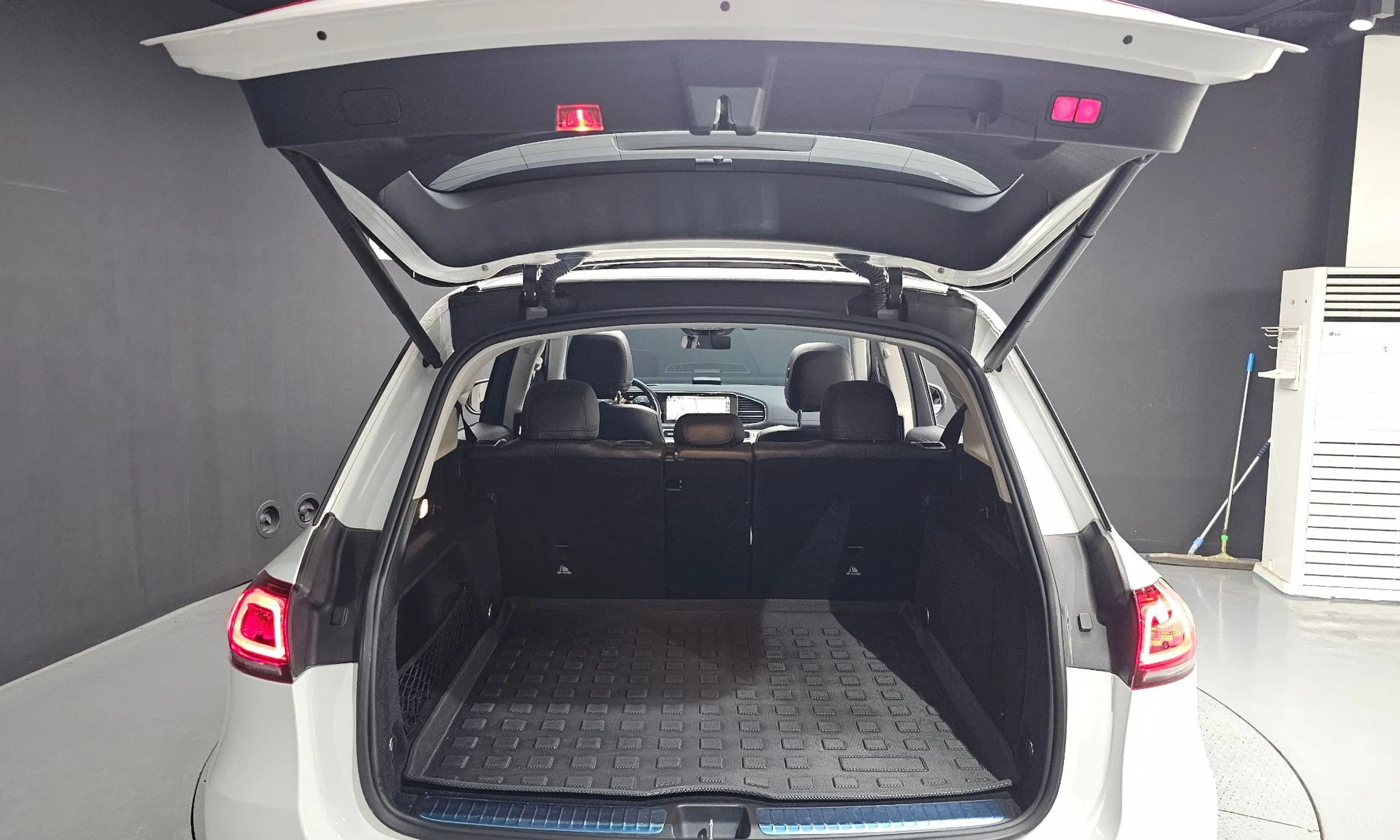 Mercedes Benz GLE-Class W167 превью 20