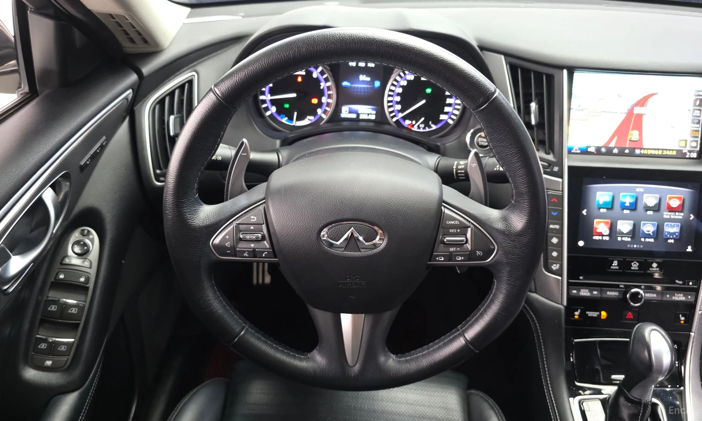 Infiniti Q50 превью 13