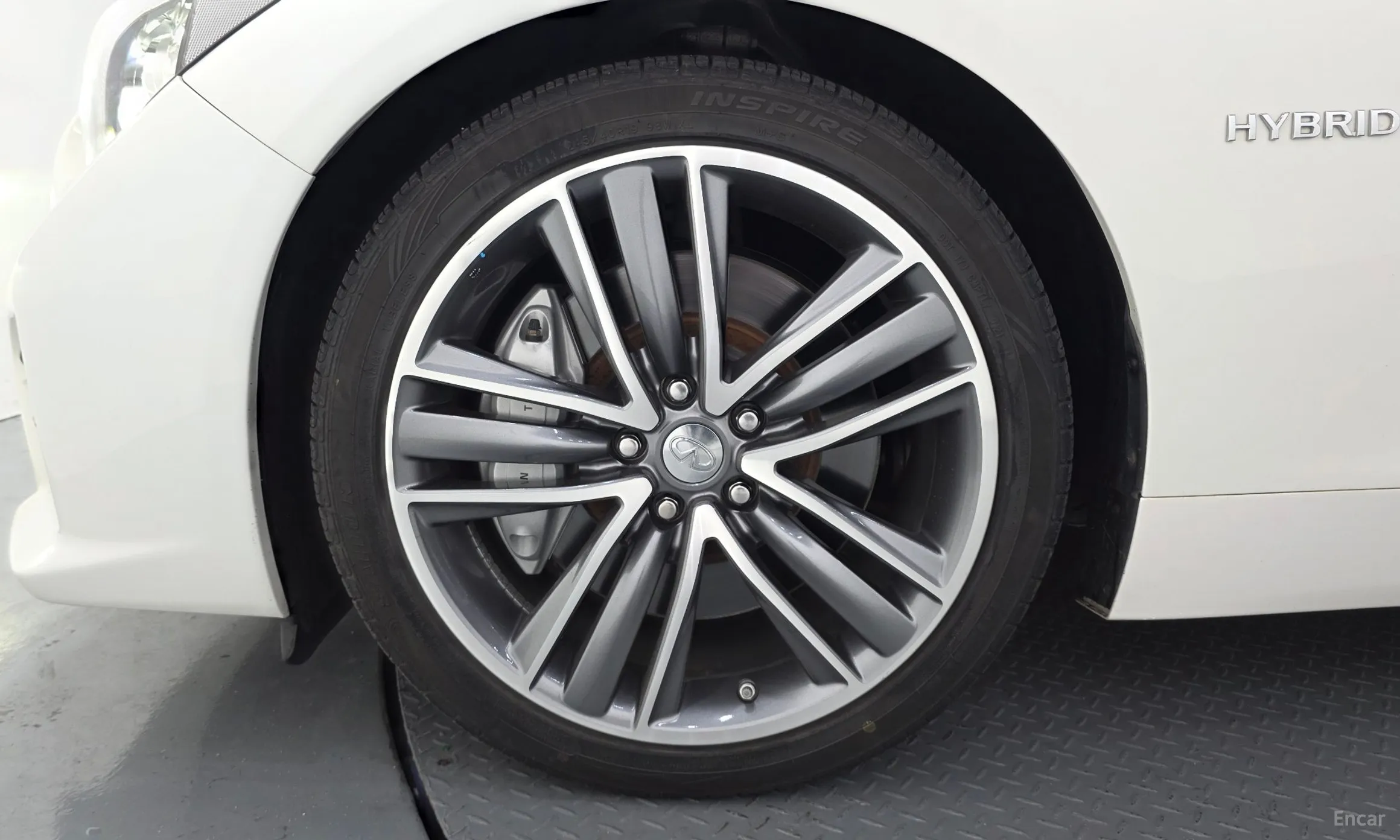 Infiniti Q50 превью 5