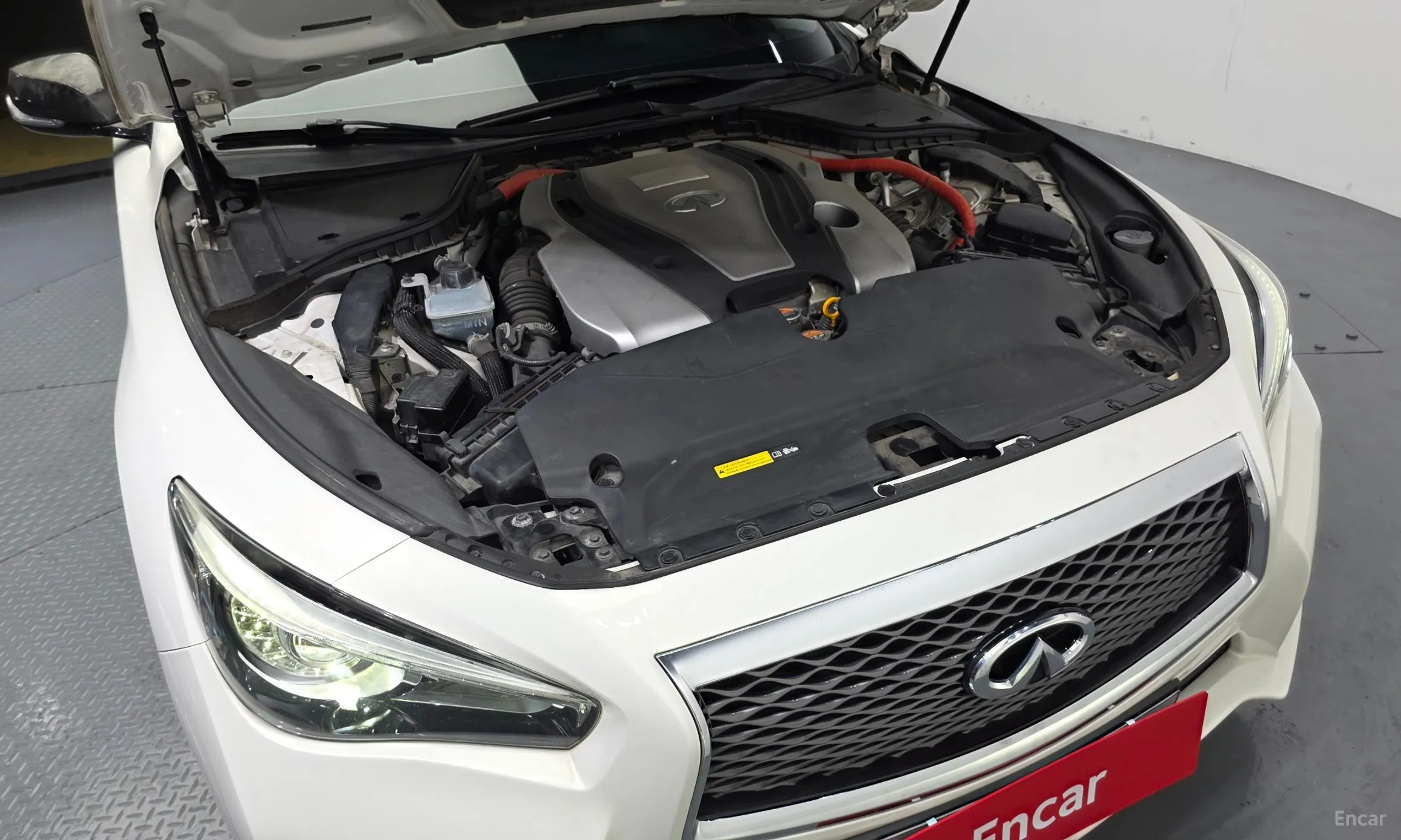 Infiniti Q50 превью 6