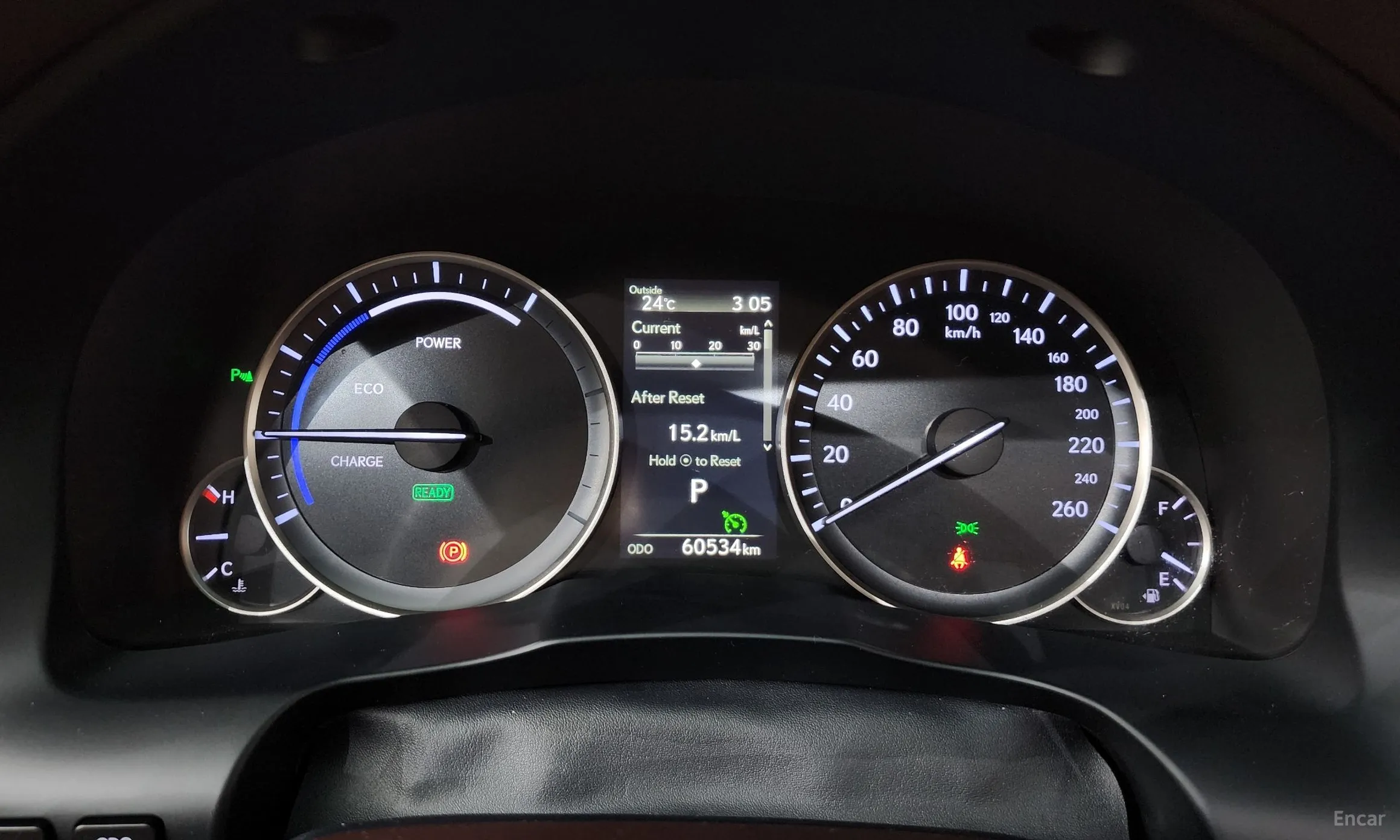 Lexus New ES300h превью 8