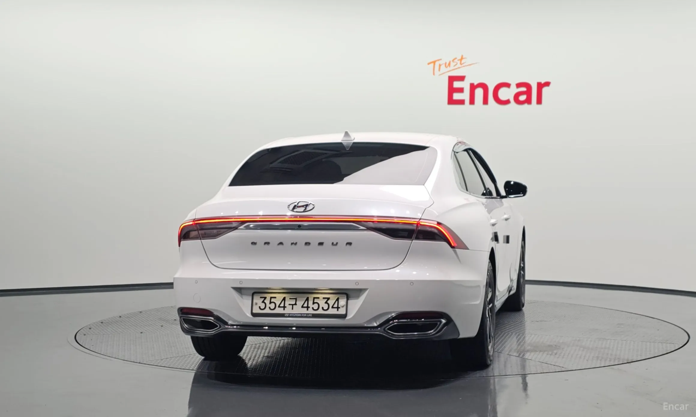 Hyundai Grandeur IG превью 4