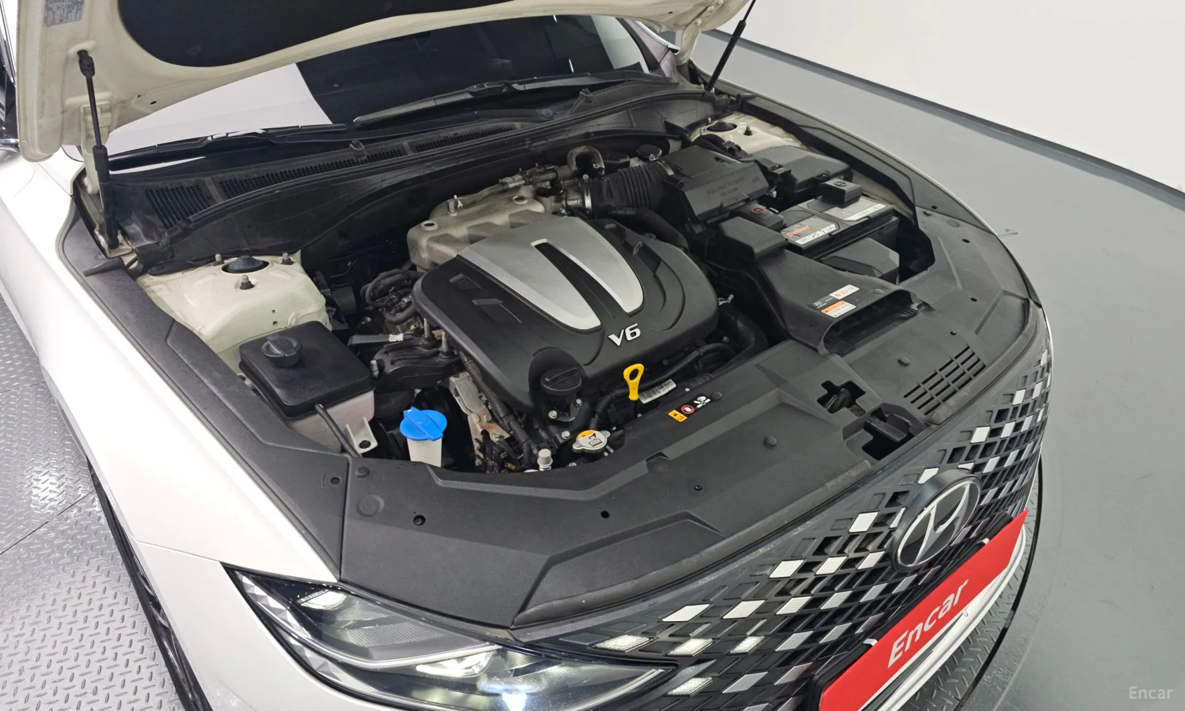 Hyundai Grandeur IG превью 6