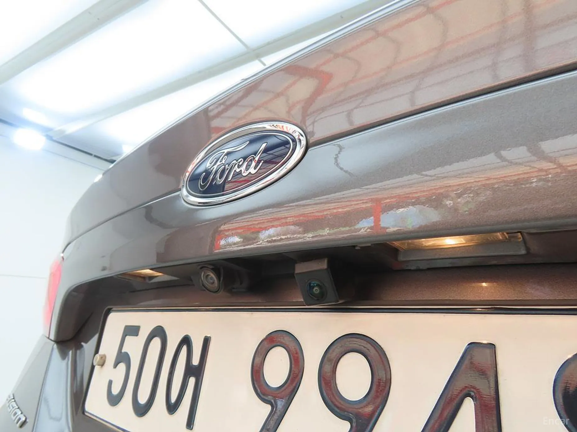 Ford Fusion превью 18