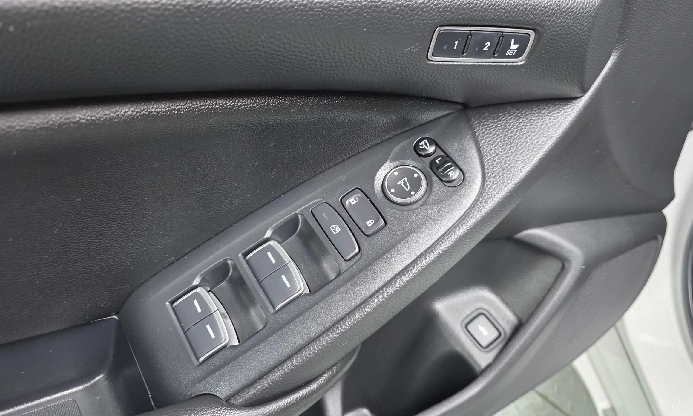 Honda Accord 10th Generation превью 14
