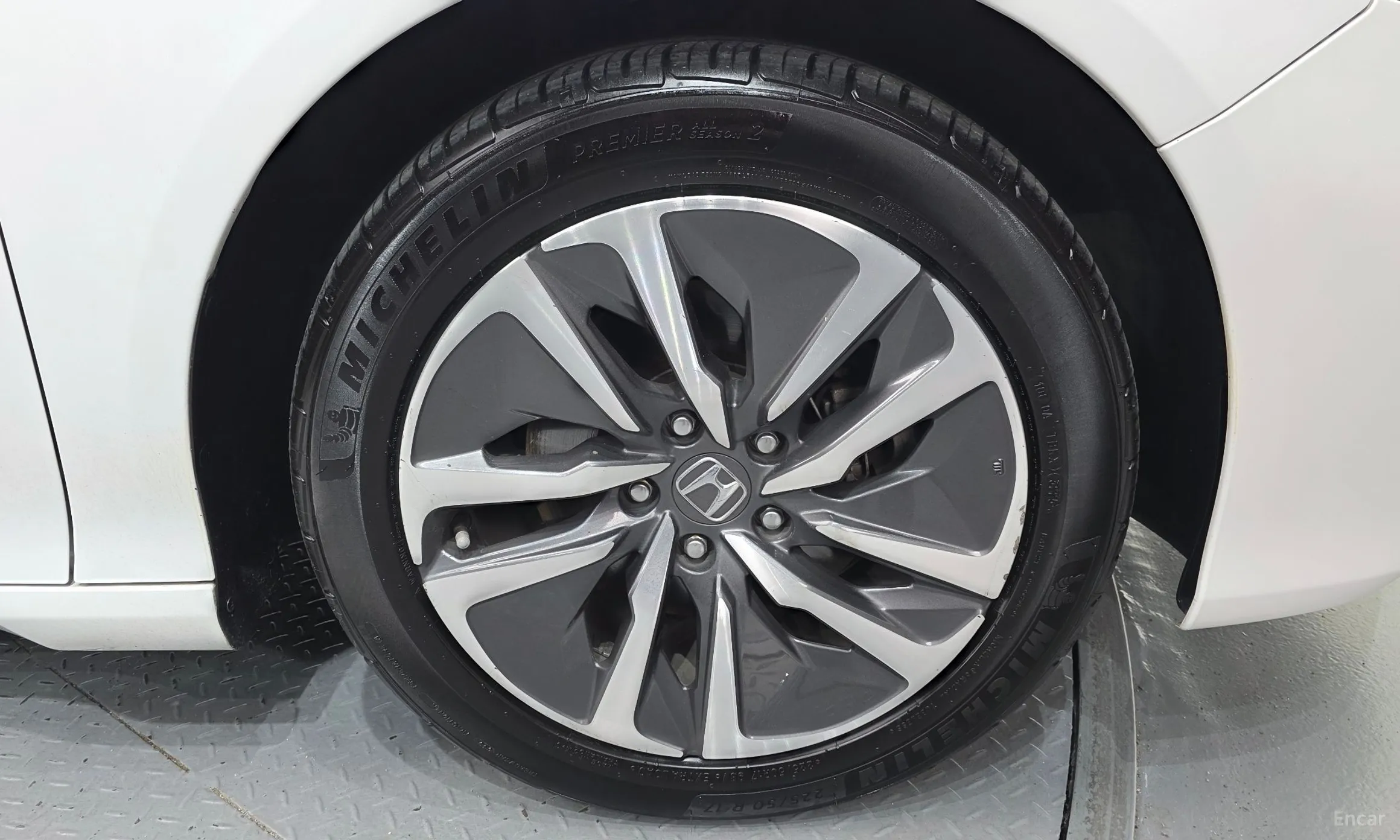 Honda Accord 10th Generation превью 5