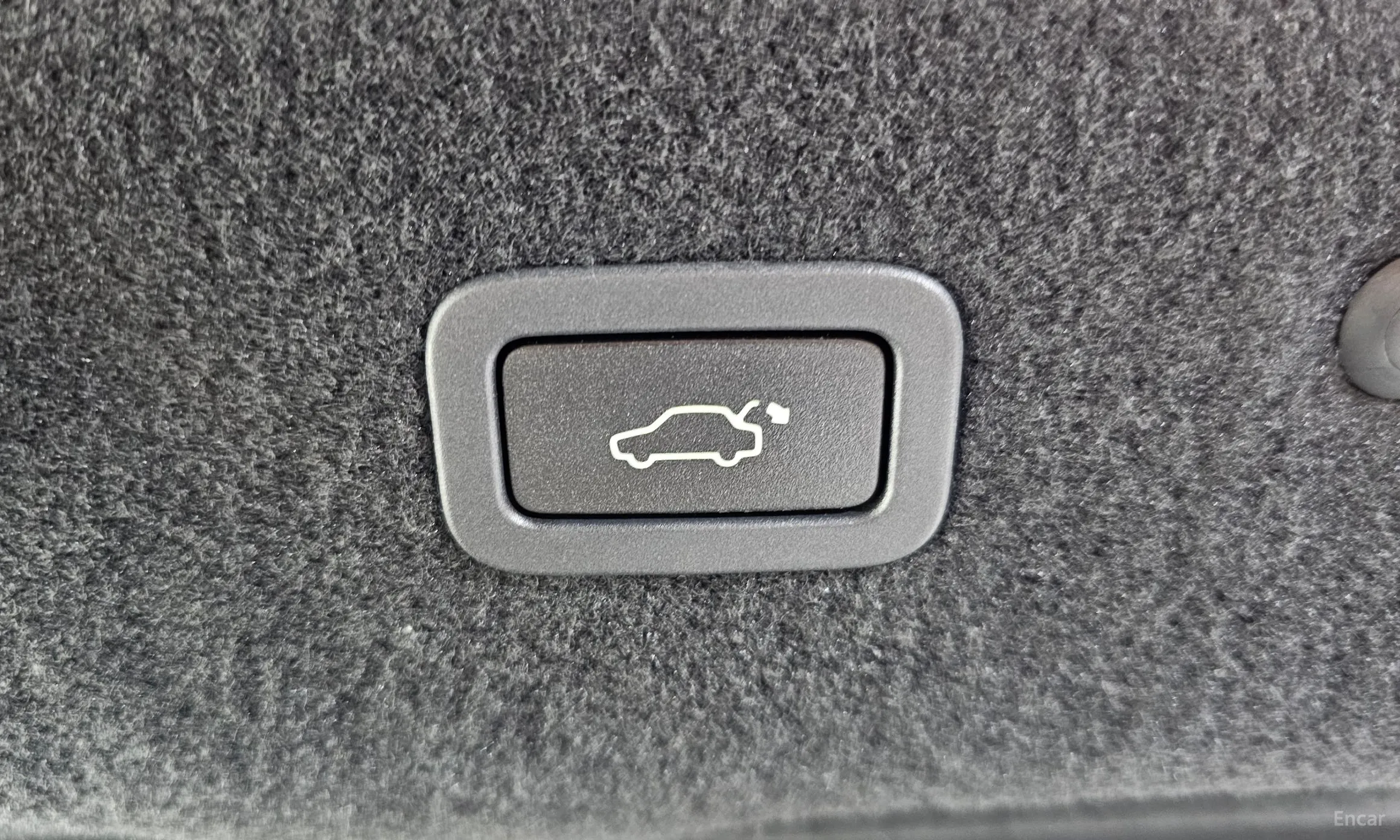 Jaguar XF (x260) превью 20