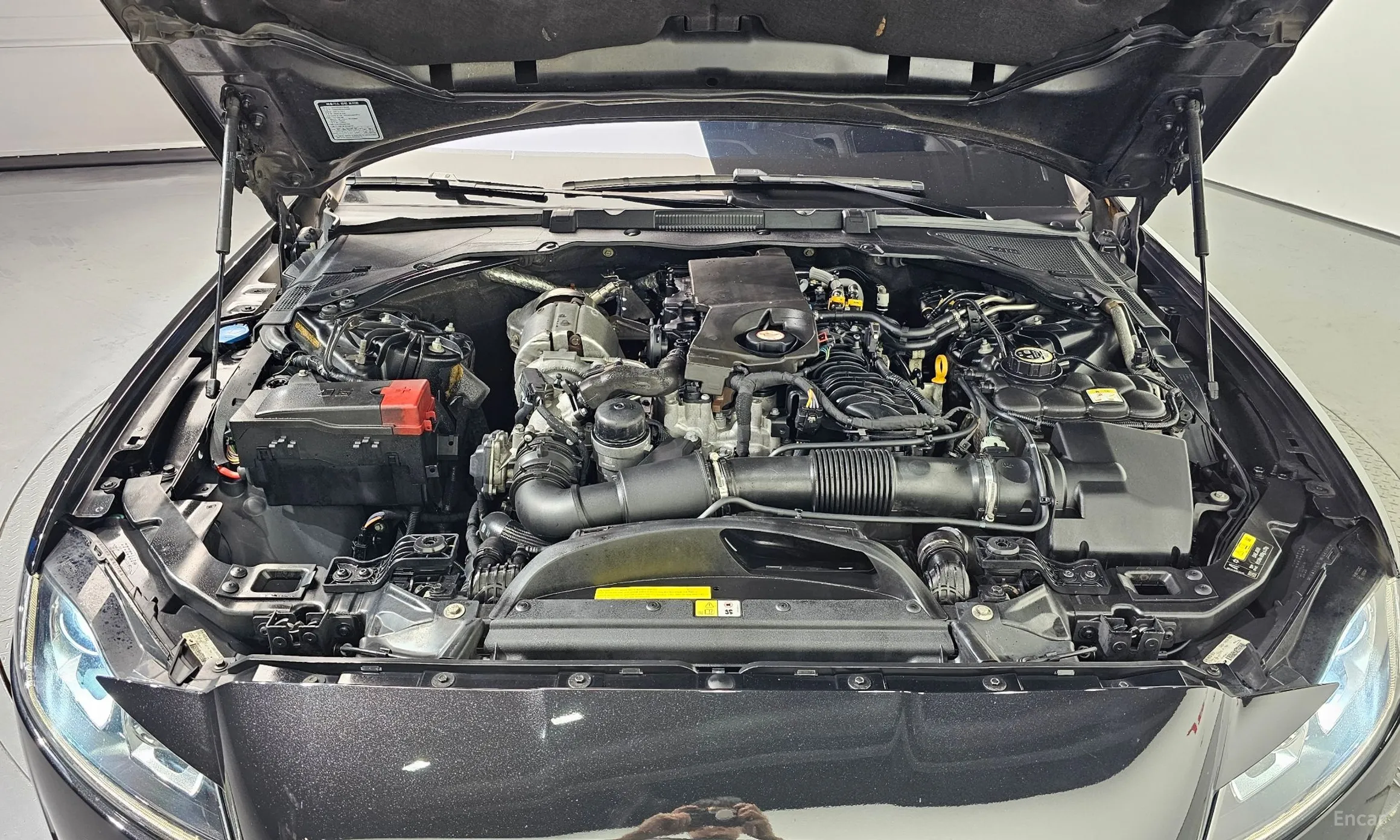 Jaguar XF (x260) превью 6