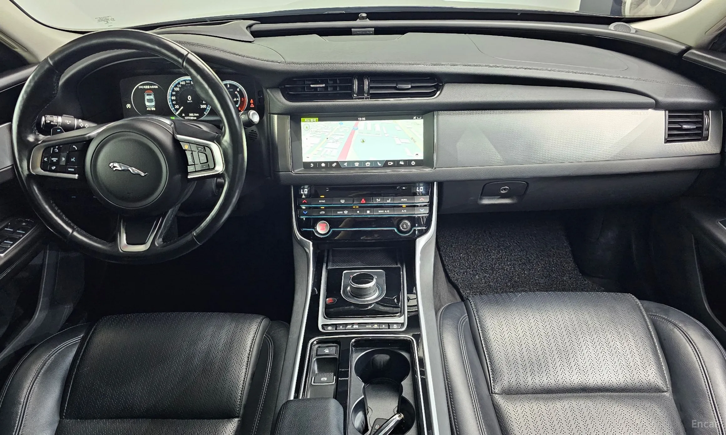 Jaguar XF (x260) превью 7