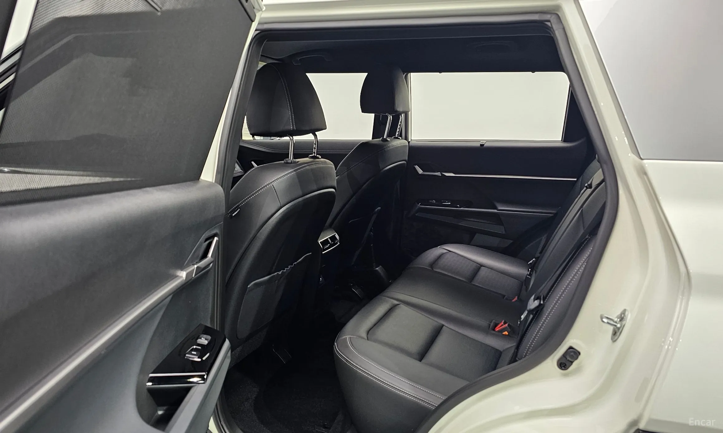 KG Mobility (SsangYong) Torres превью 11