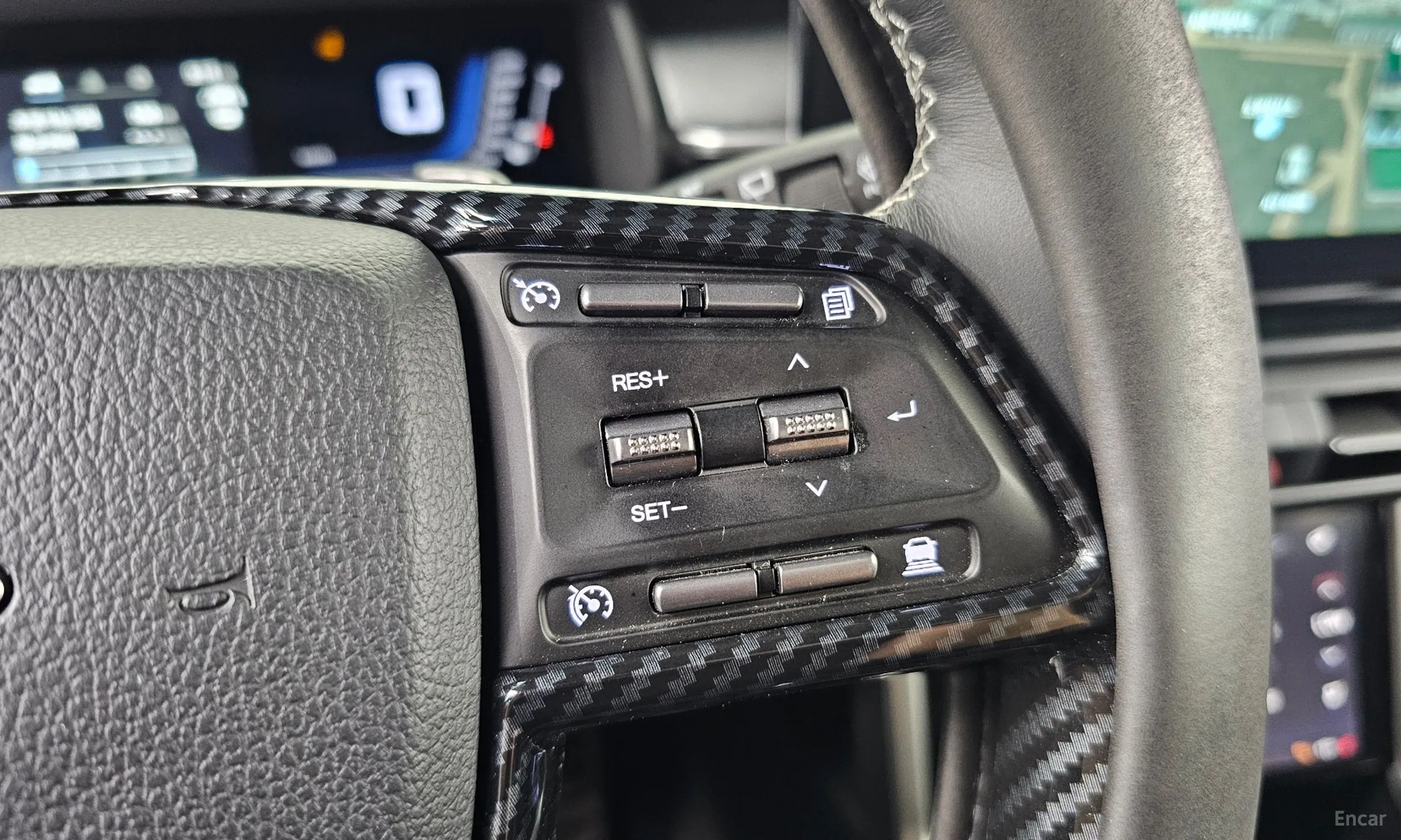 KG Mobility (SsangYong) Torres превью 17