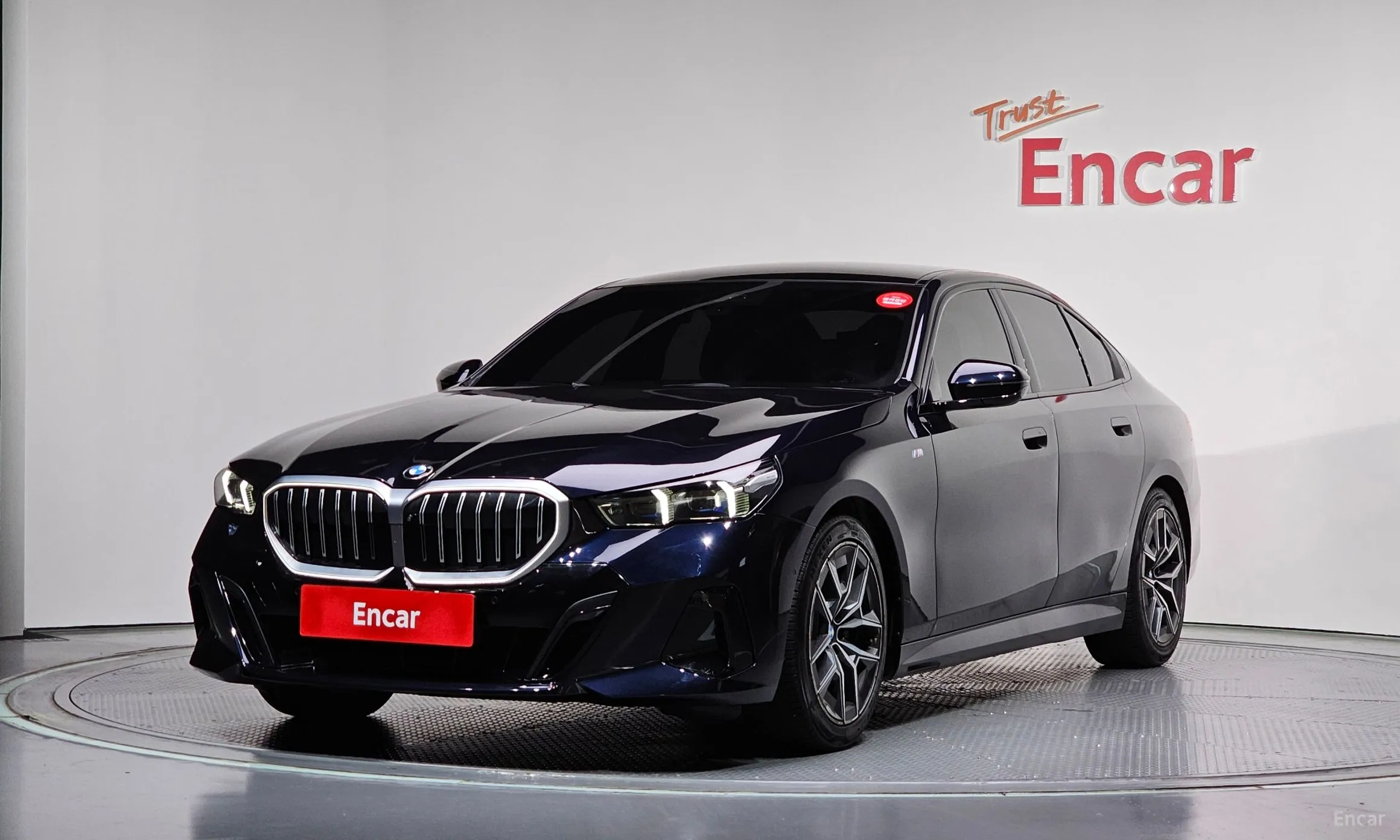 BMW 5 Series (G60)