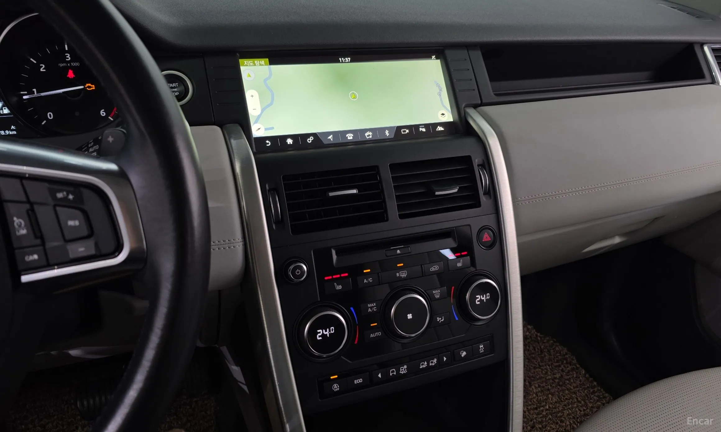 Land Rover Discovery Sports превью 16