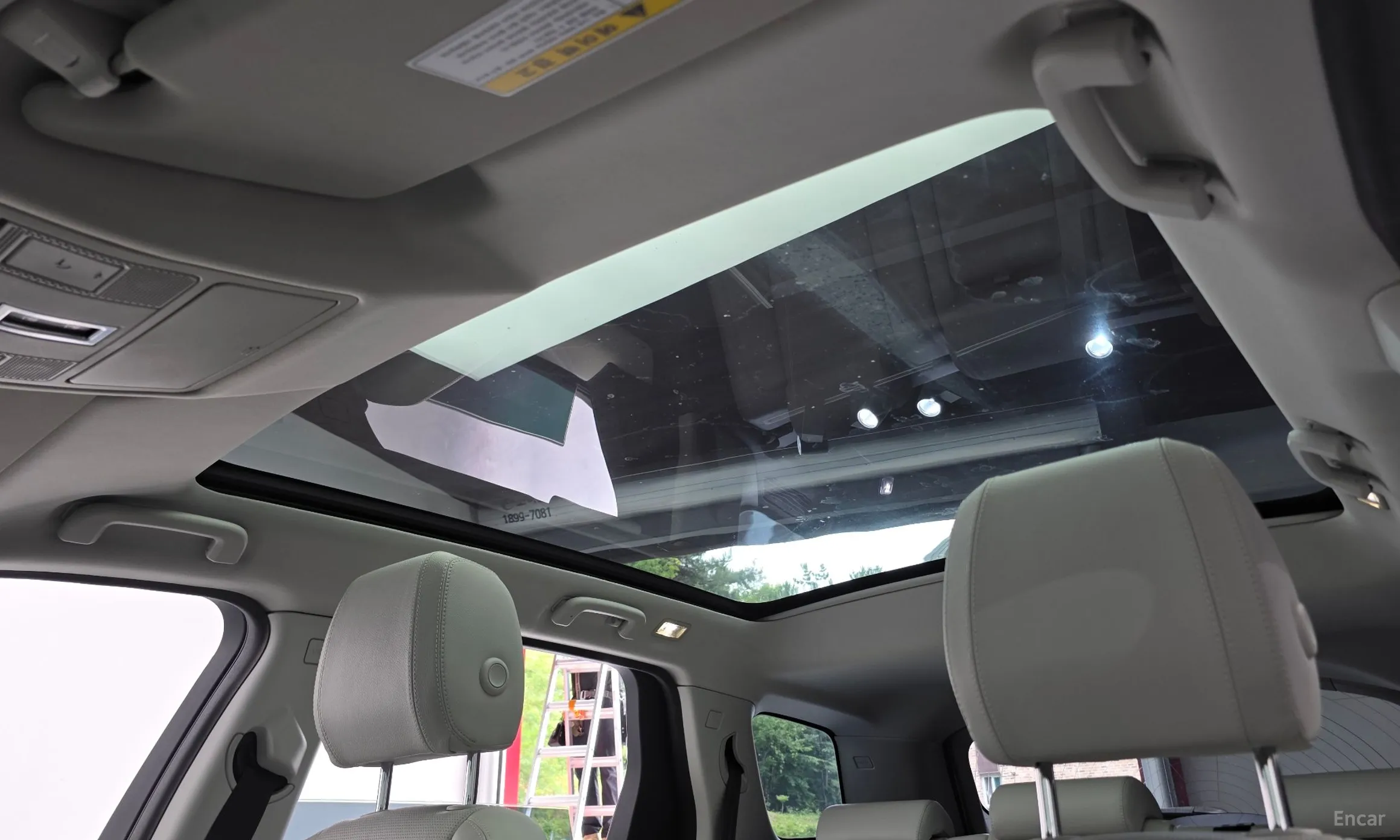 Land Rover Discovery Sports превью 19