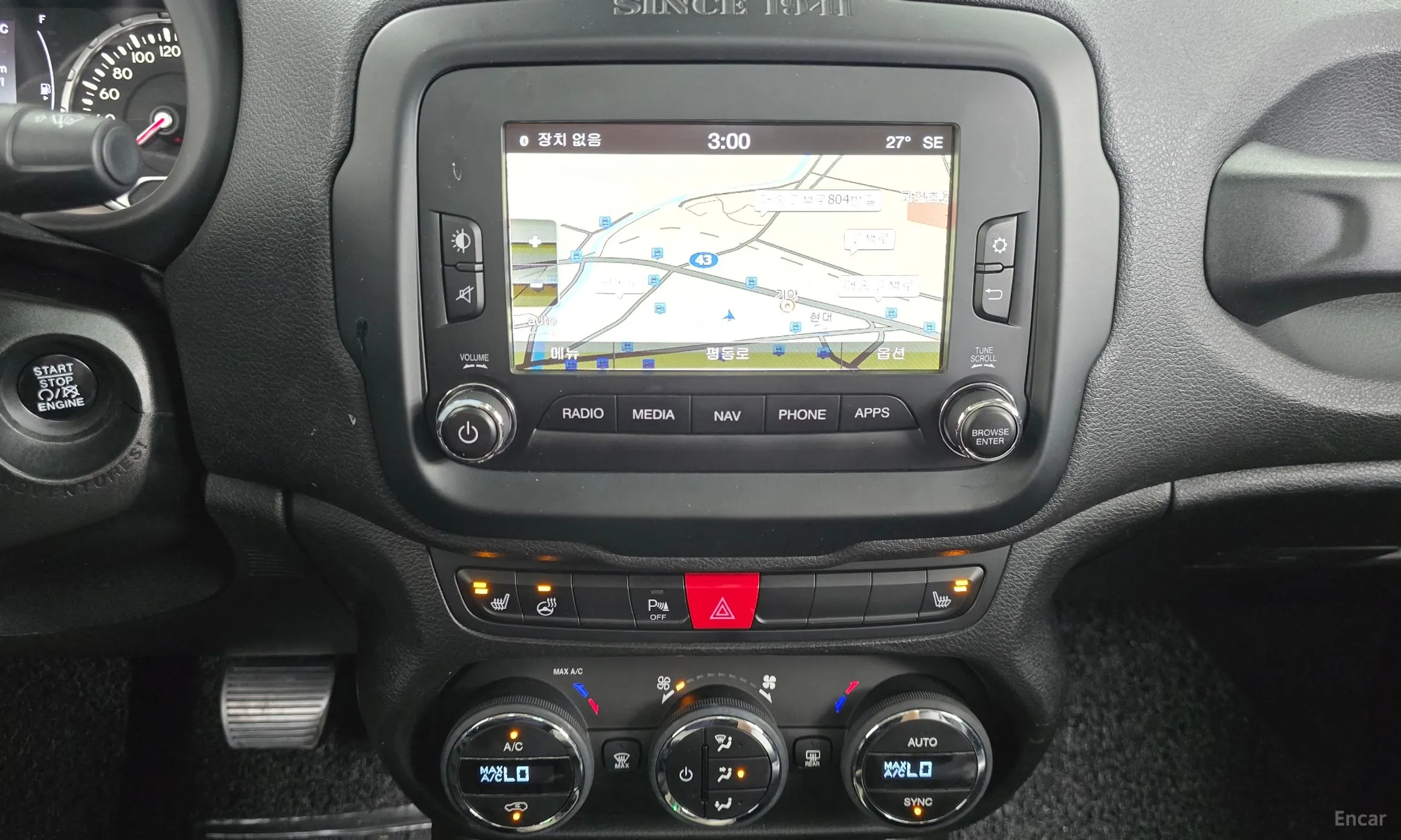 Jeep Renegade превью 13