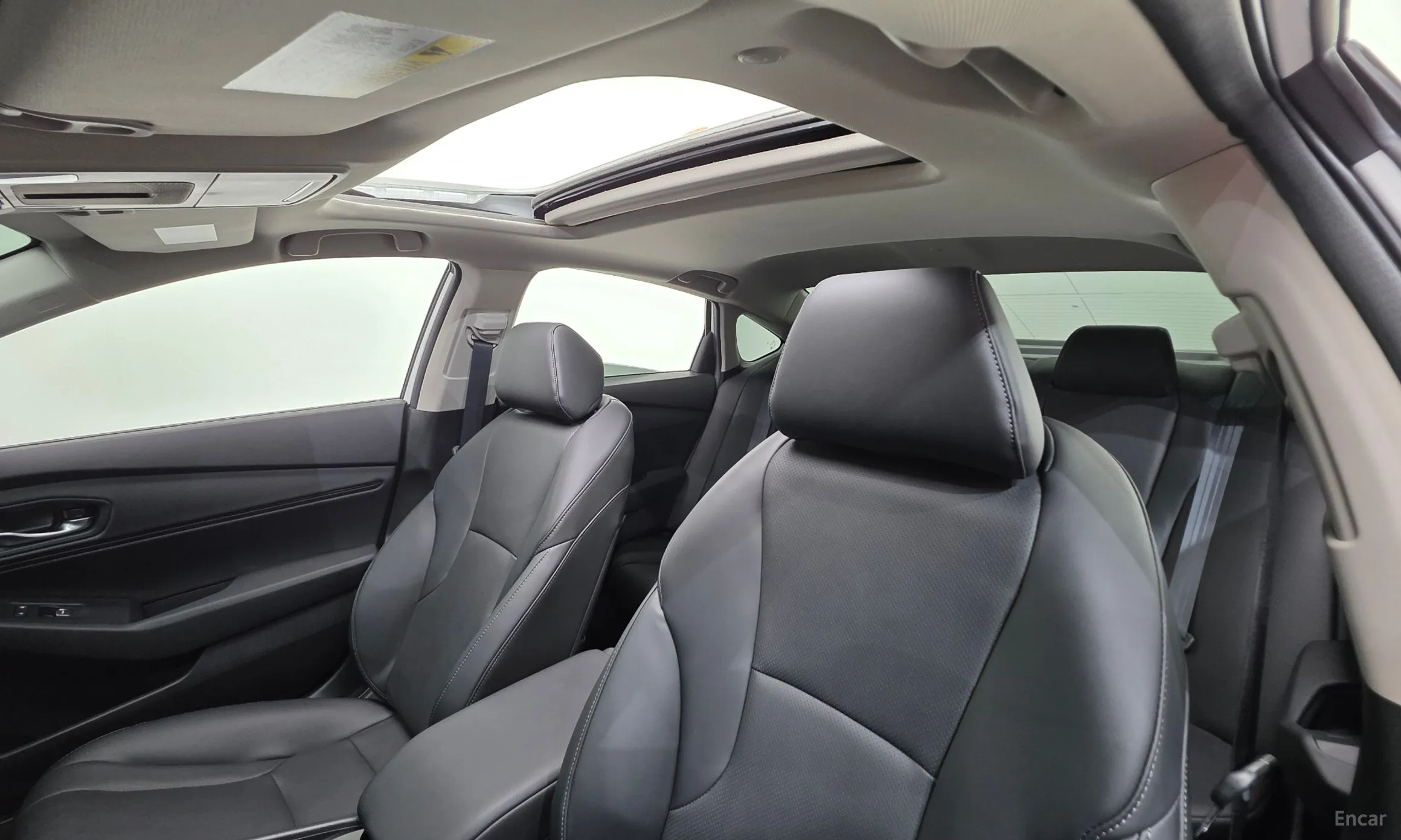 Honda Accord 11th Generation превью 11