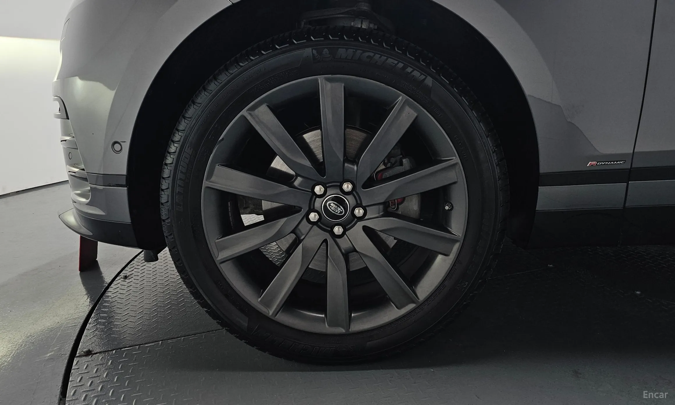 Land Rover Range Rover Bella превью 5