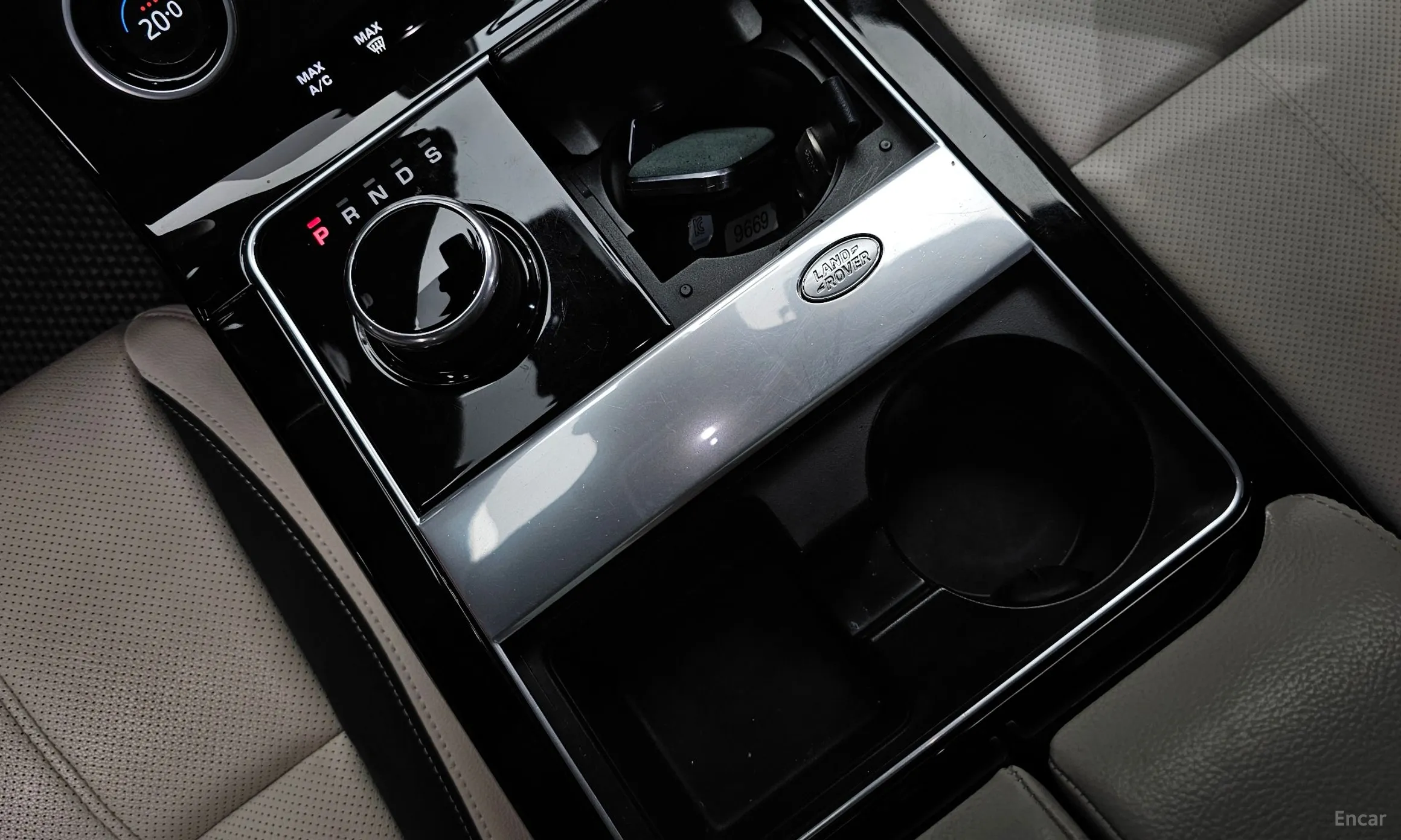 Land Rover Range Rover Bella превью 9
