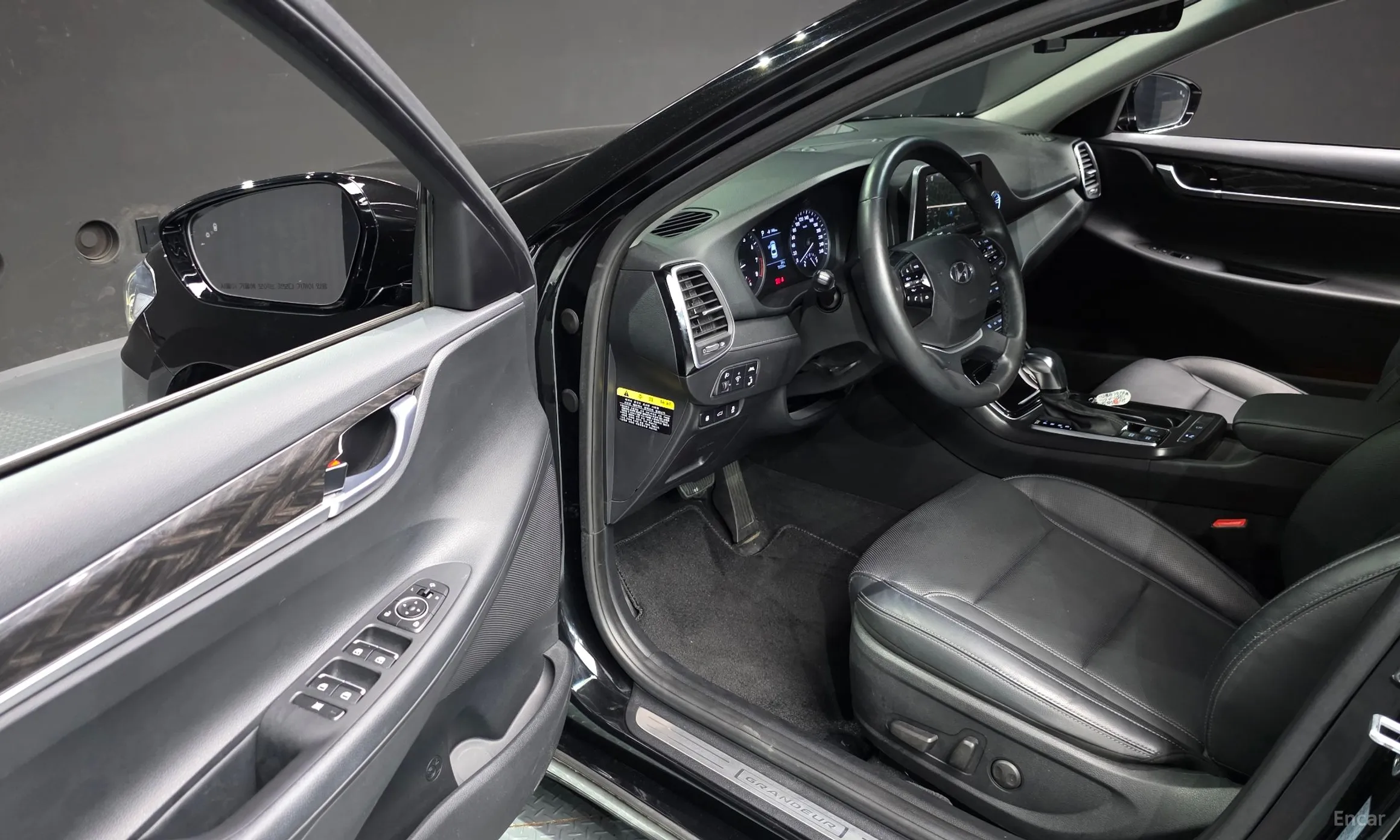 Hyundai Grandeur IG превью 10