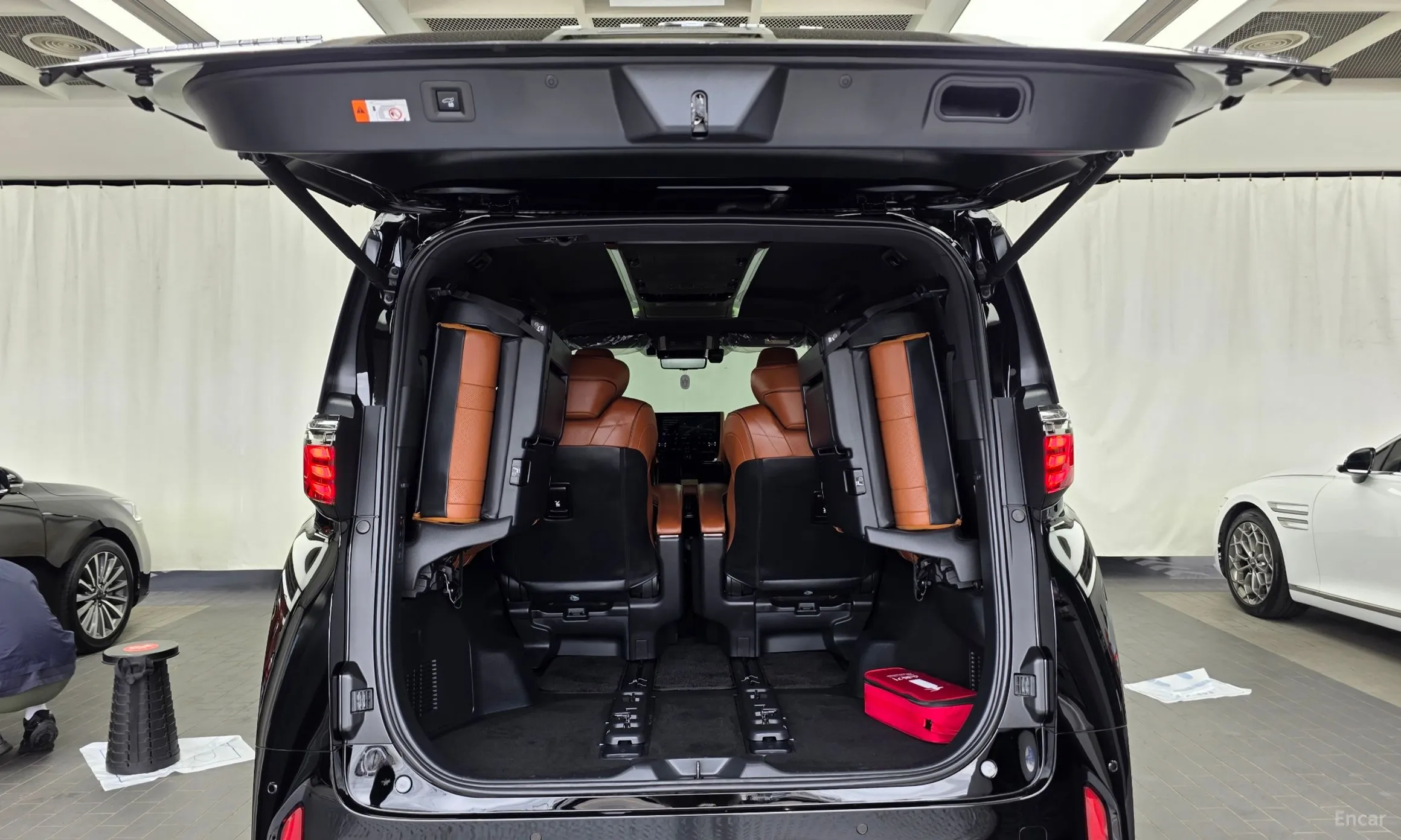 Toyota Alphard 4th Generation превью 20
