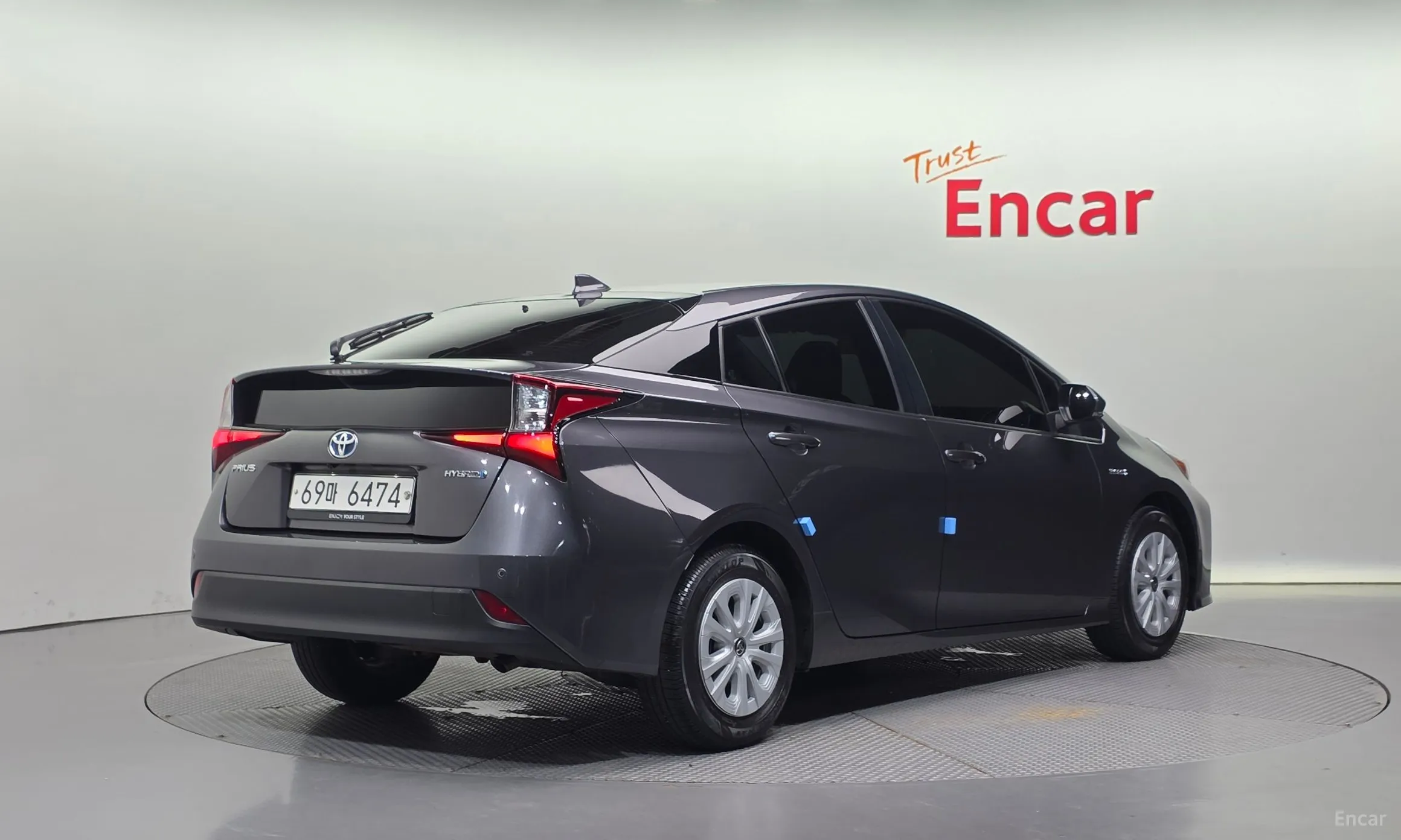 Toyota Prius 4th Generation